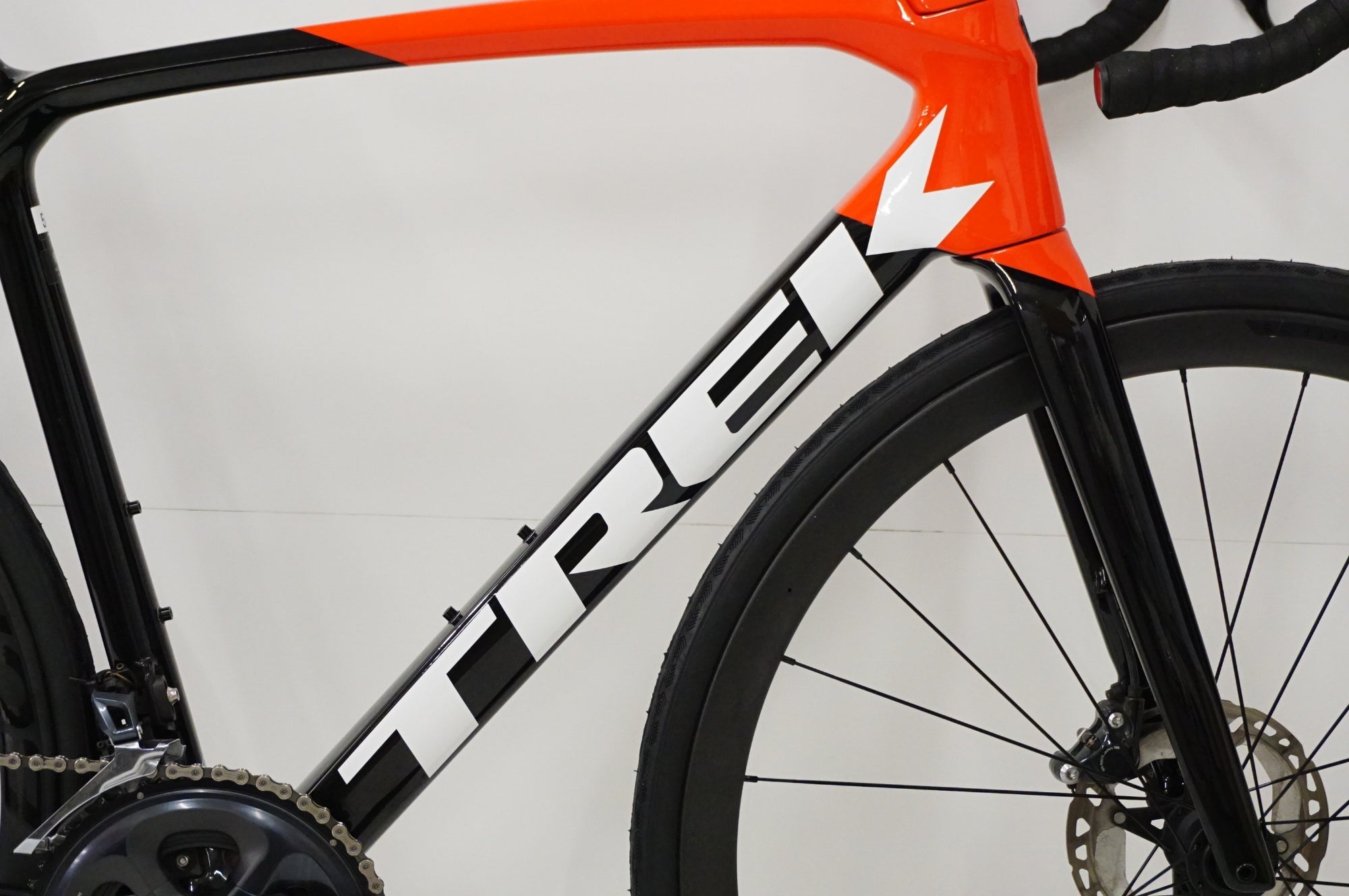 TREK 「トレック」 EMONDA SL6 DISC PRO 2021年モデル ロードバイク / 浜松店