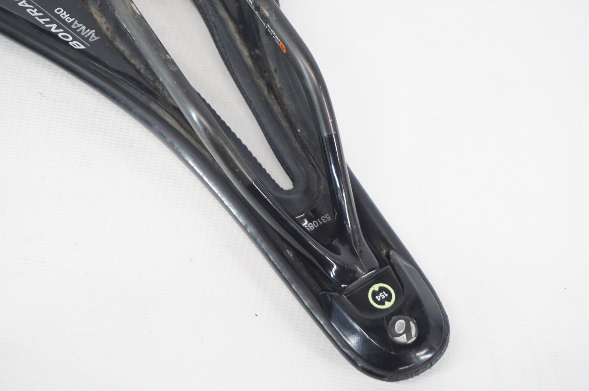 BONTRAGER 「ボントレガー」 AJNA PRO サドル / 阪急塚口店