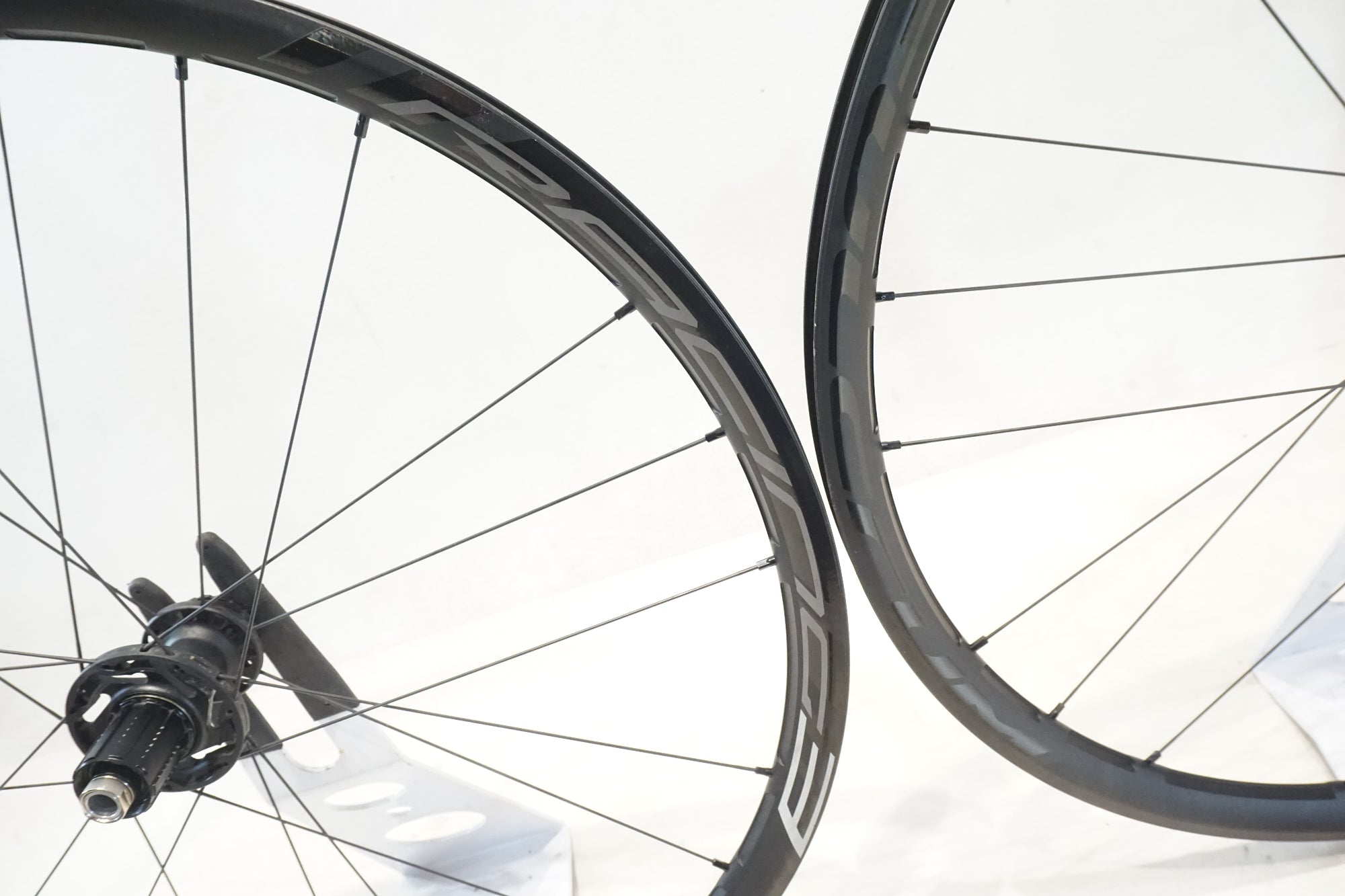 FULCRUM 「フルクラム」 RACING 3 DB シマノ11速 ホイールセット