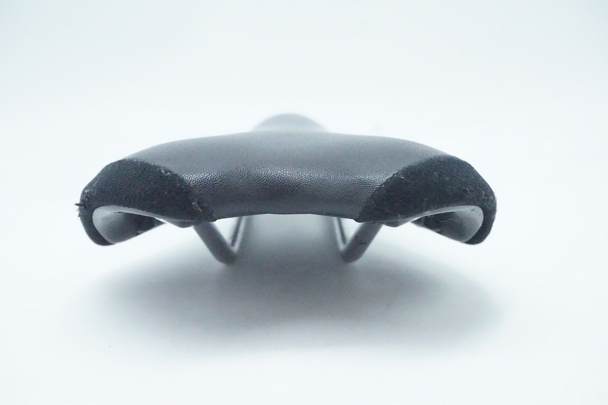 GIANT「ジャイアント」 サドル/ 京都西院店