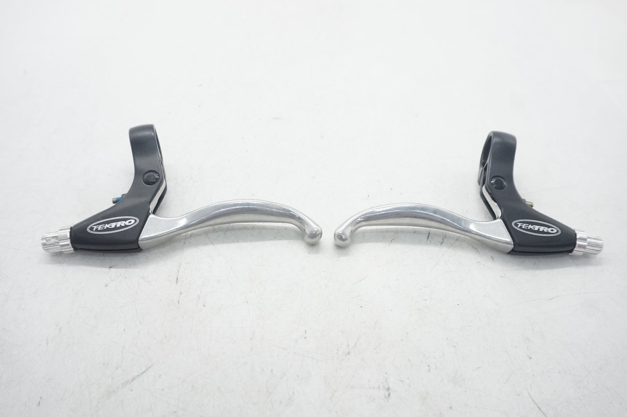 TEKTRO 「テクトロ」 ブレーキレバー / 大阪門真店