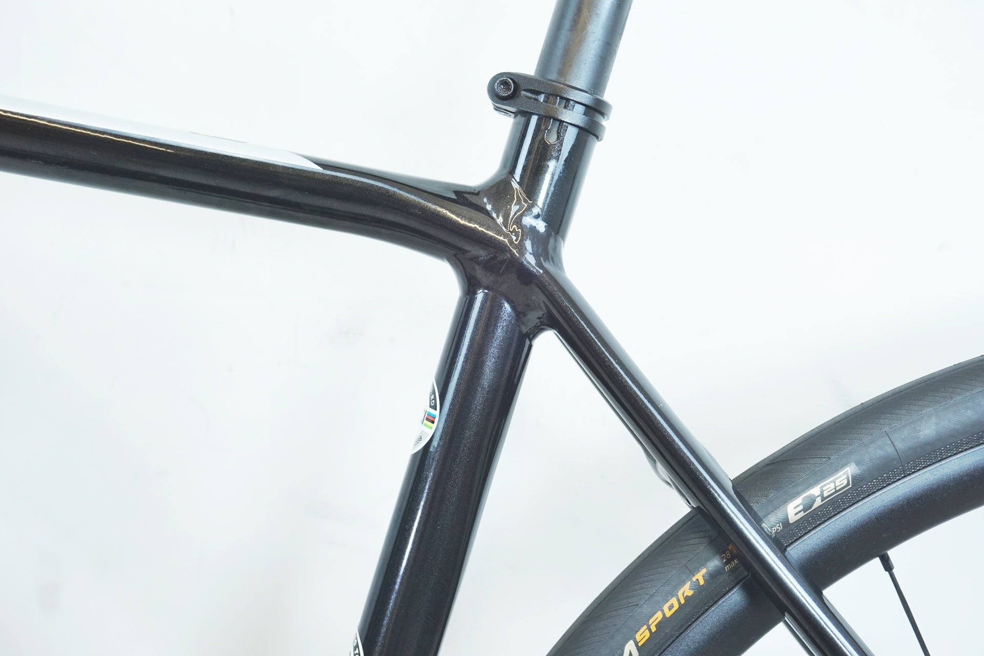 MERIDA 「メリダ」 SCULTURA 400 DISC 2021年モデル ロードバイク / 世田谷店