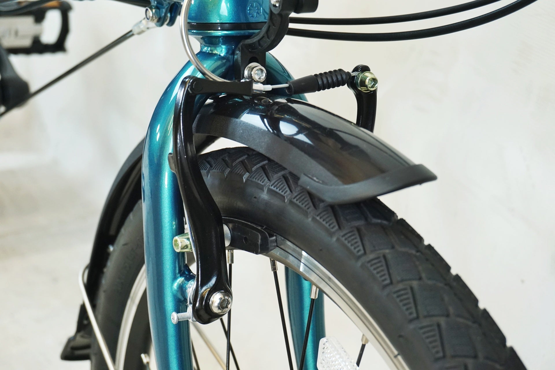 DAHON 「ダホン」 HIT 2024年モデル 20インチ 折りたたみ自転車 / 有明