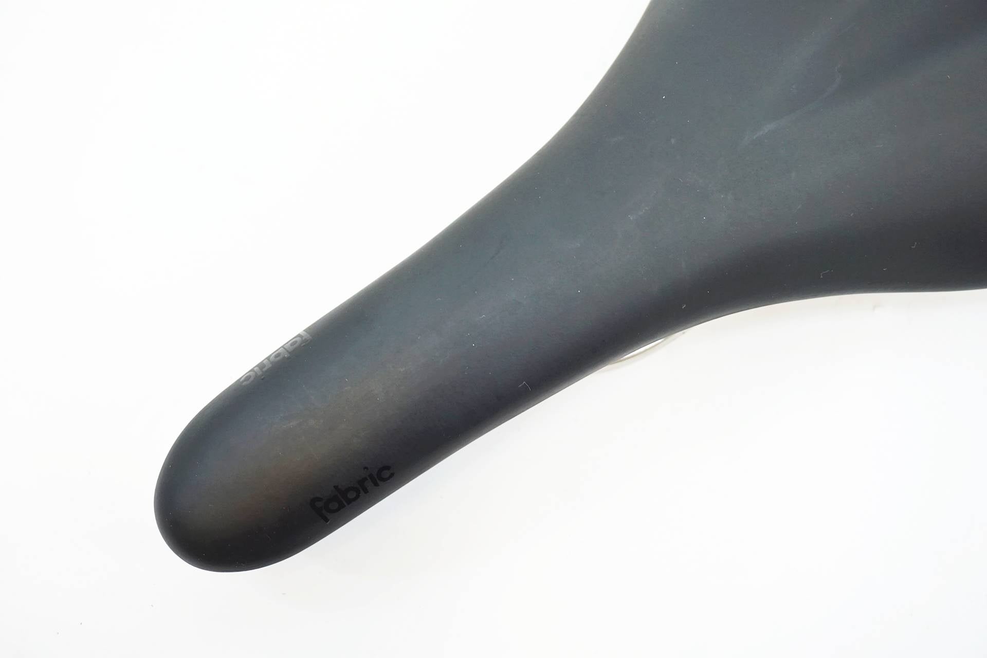 FABRIC 「ファブリック」 SCOOP RACE SHALLOW サドル / 有明ガーデン店