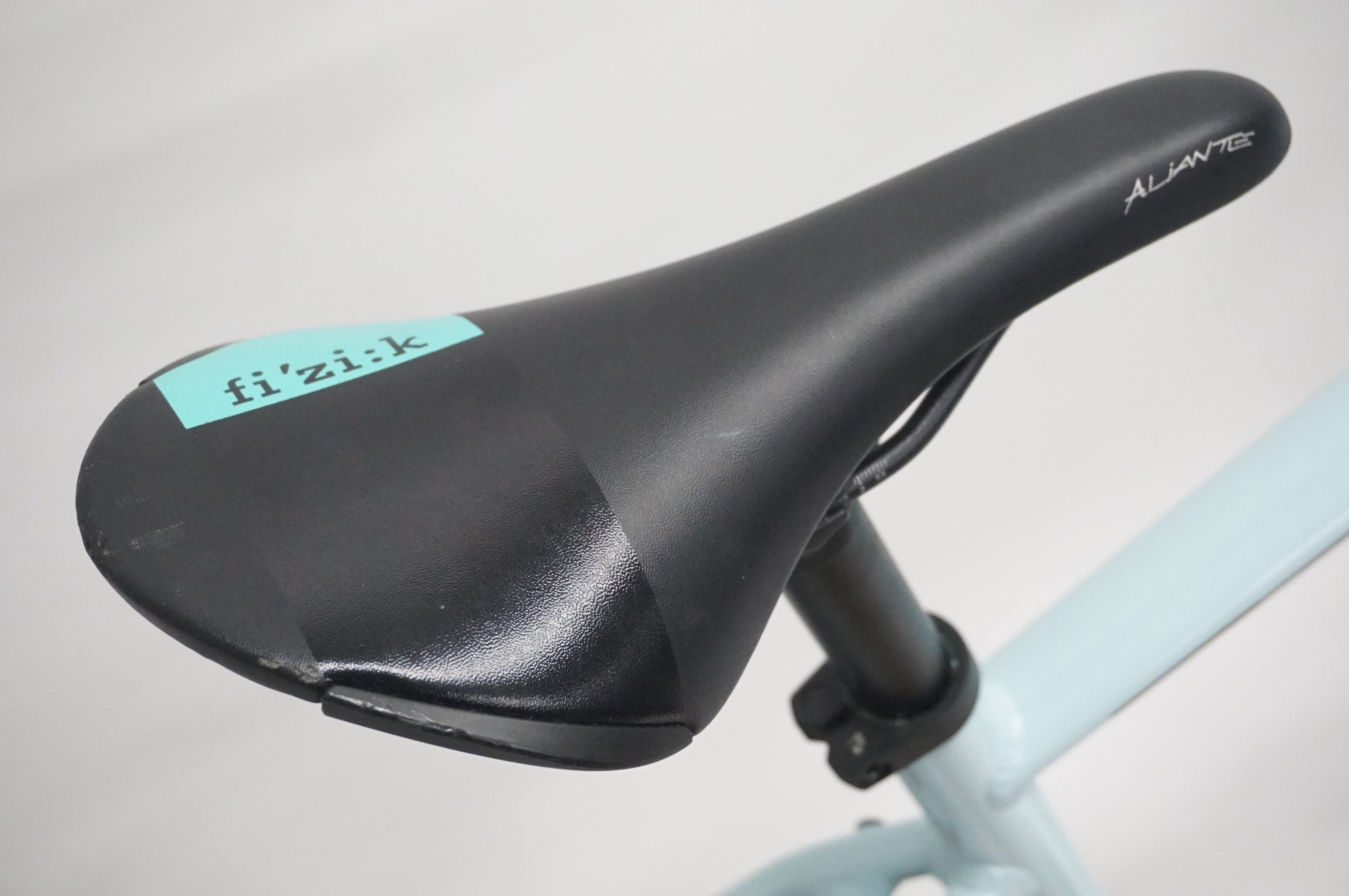 SPECIALIZED 「スペシャライズド」 SIRRUS 3.0 2020年モデル クロス