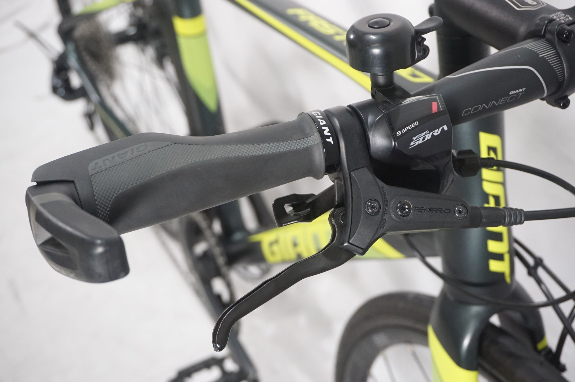 GIANT 「ジャイアント」 FASTROAD SL2 2019年モデル クロスバイク