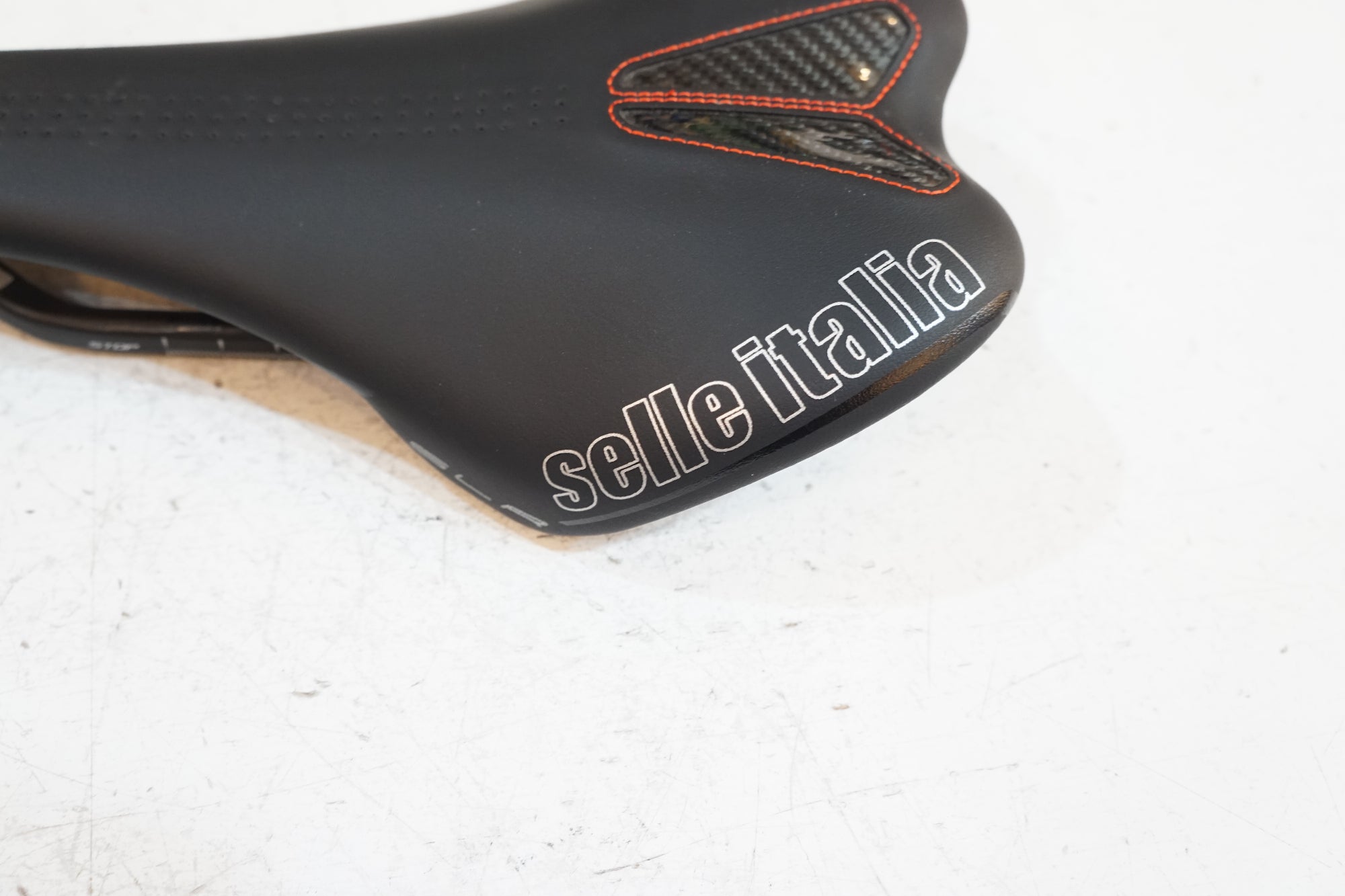 SELLE ITALIA 「セラ イタリア」 SLR DE ROSA サドル / バイチャリ浦和