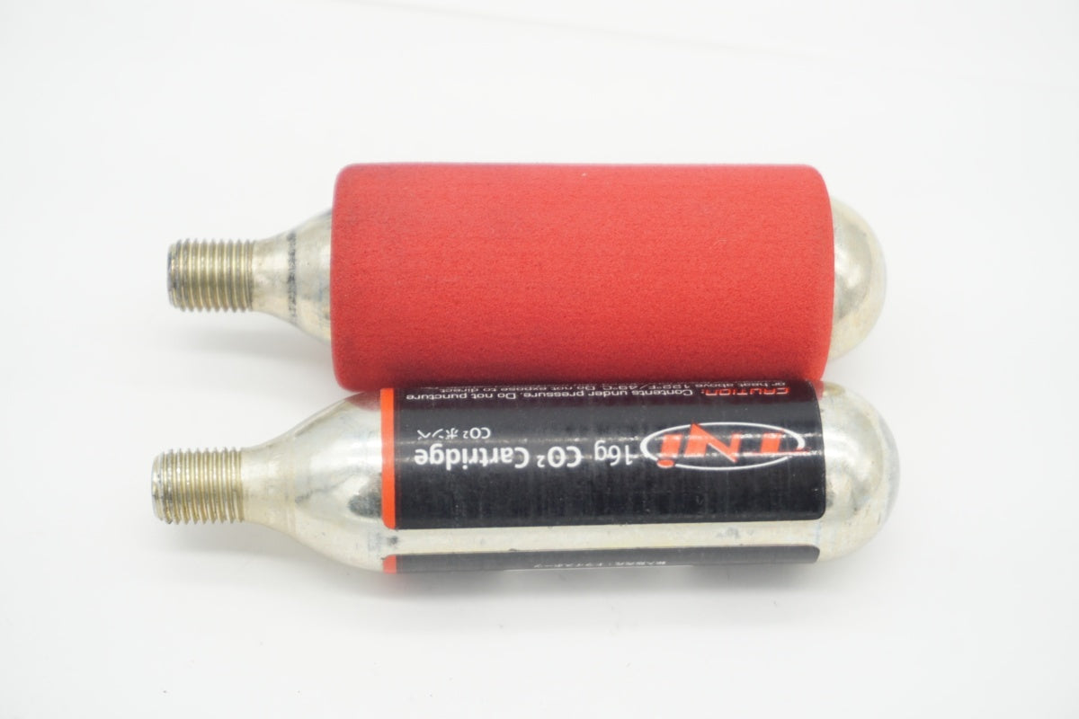 TNI 「ティーエヌアイ」 CO2ボンベ＋インフレーターセット/ 滋賀大津店