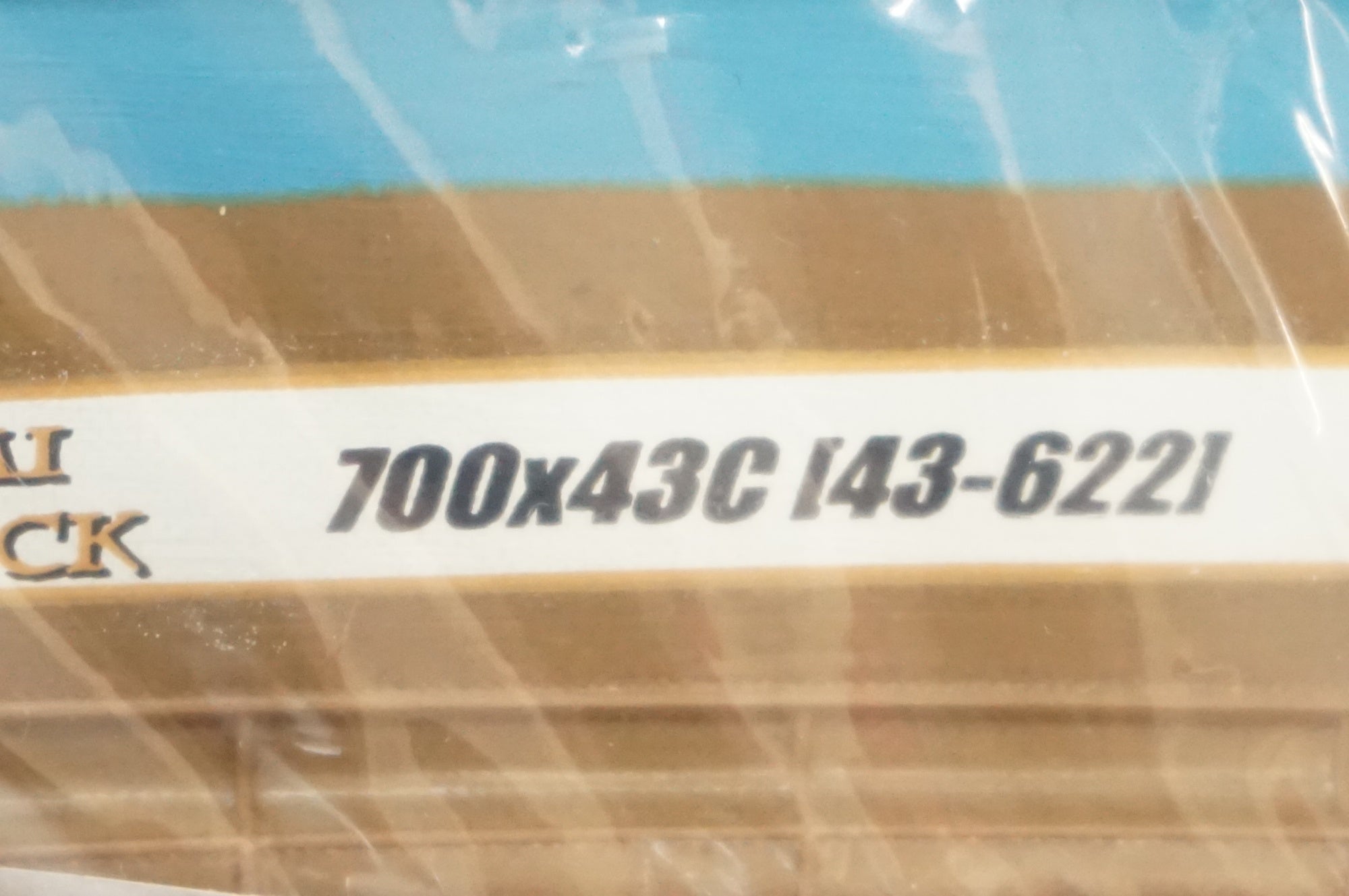 PANARACER 「パナレーサー」 GRAVELKING SEMI SLICK TLC 700×43C タイヤ / 福岡店