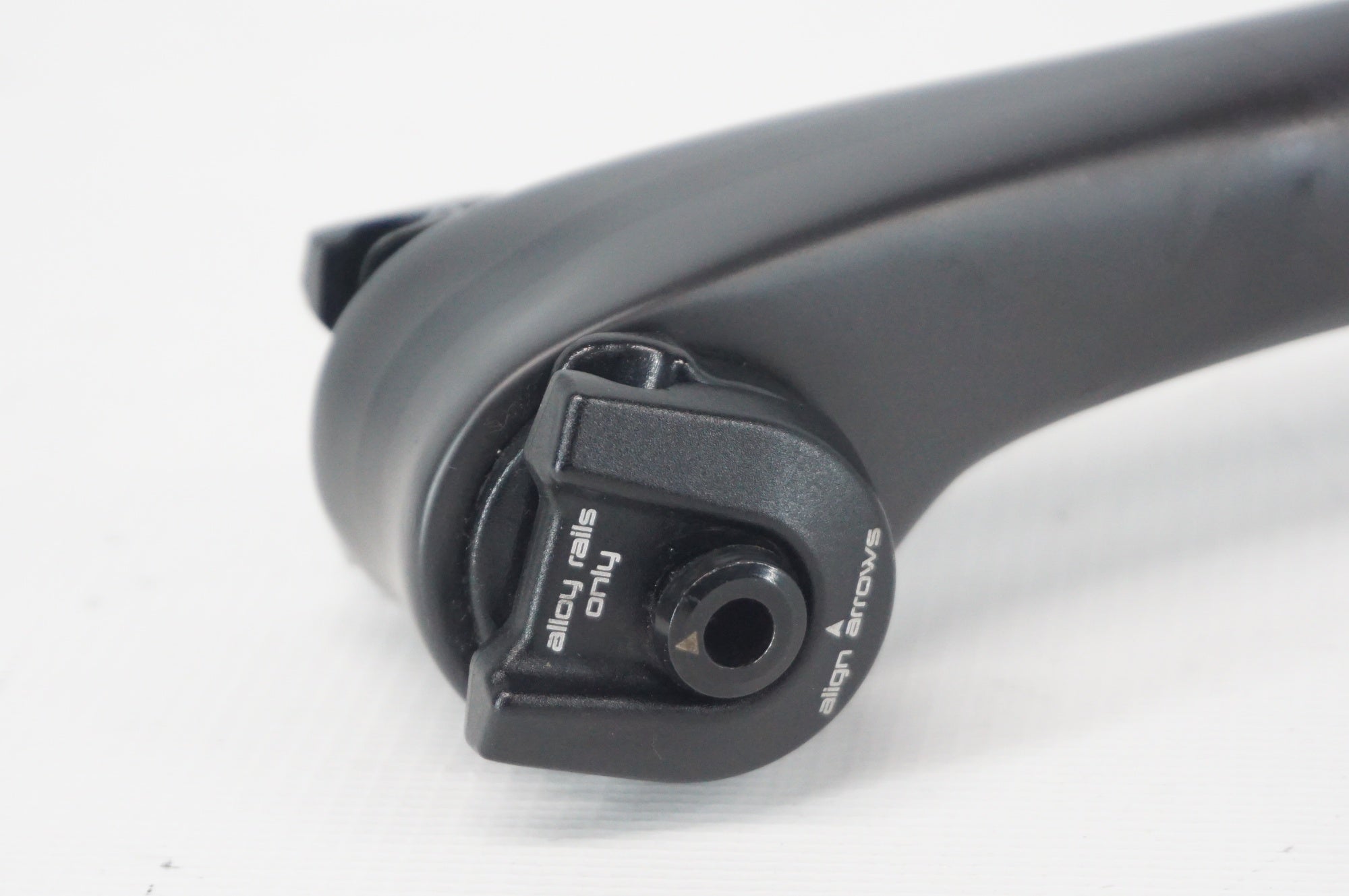 SPECIALIZED 「スペシャライズド」 S-WORKS Φ27.2 400mm カーボンシートポスト / 阪急塚口店