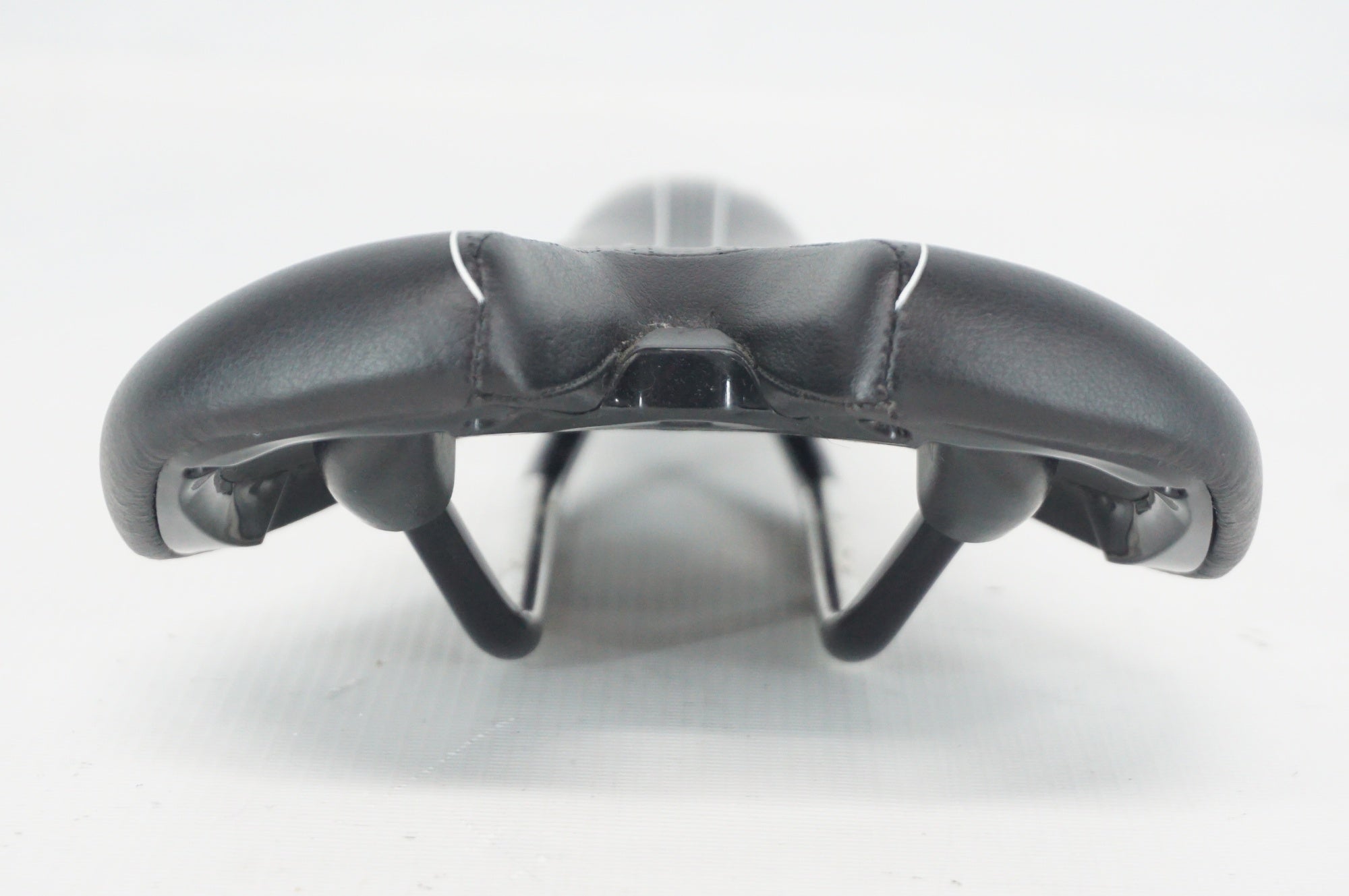 BONTRAGER 「ボントレガー」 AFFINITY RL サドル / 阪急塚口店