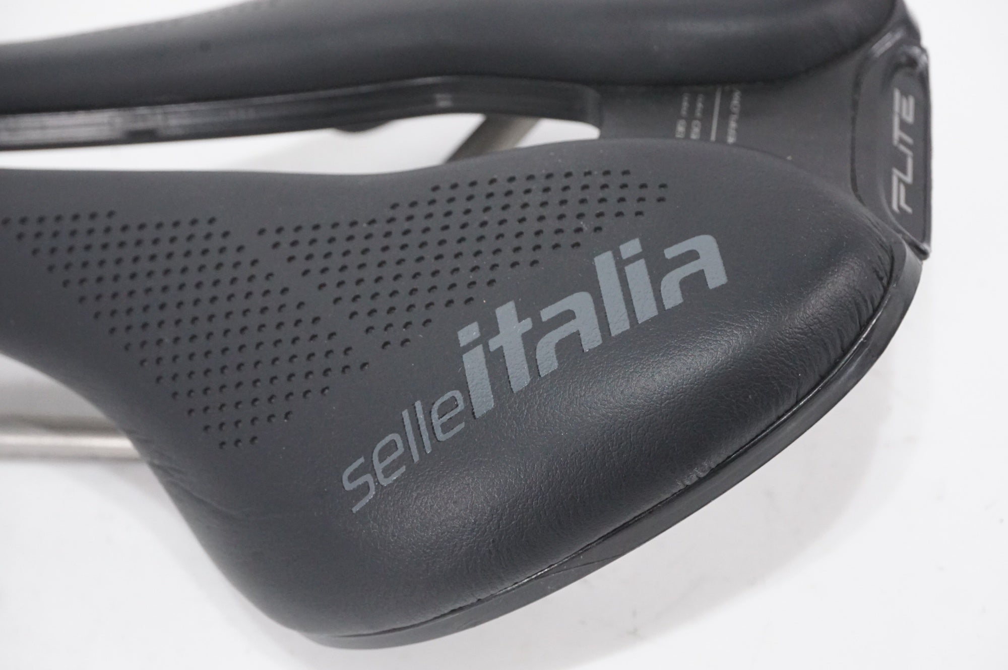 SELLE ITALIA 「セライタリア」 FLITE BOOST Ti316レール サドル / AKIBA店