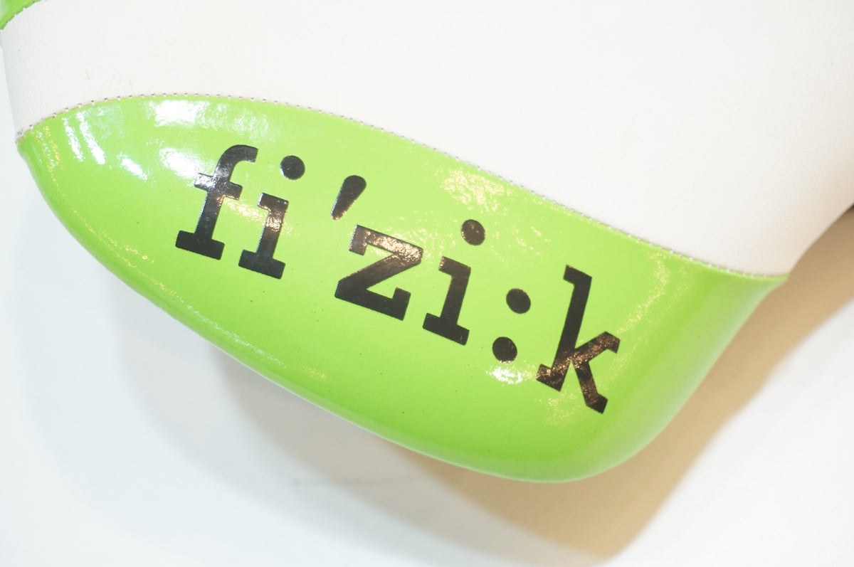 FIZIK 「フィジーク」 ANTARES CARBON BRAIDED サドル / 浦和ベース