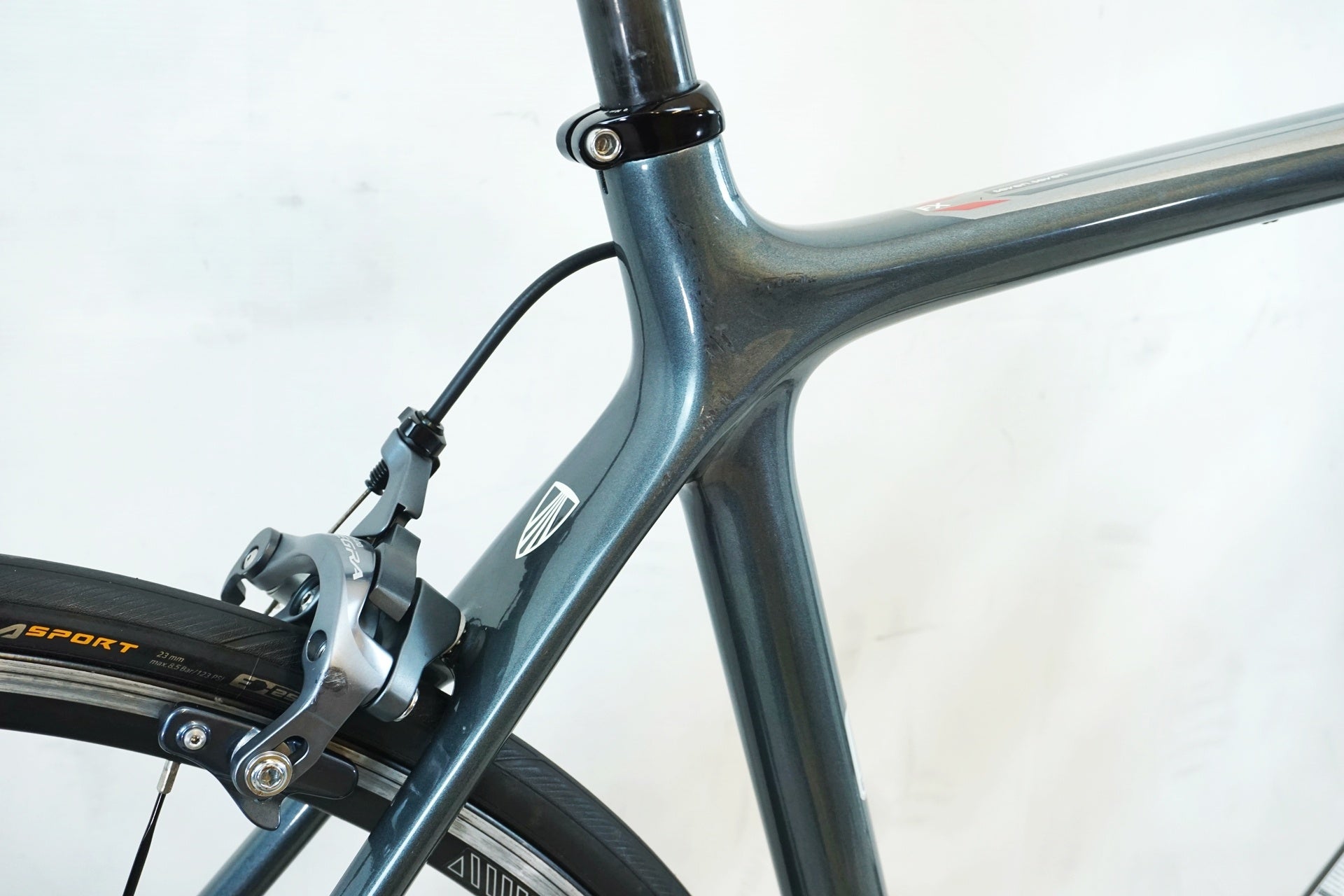 TREK 「トレック」 7.7FX 2013年モデル カスタム クロスバイク / 有明