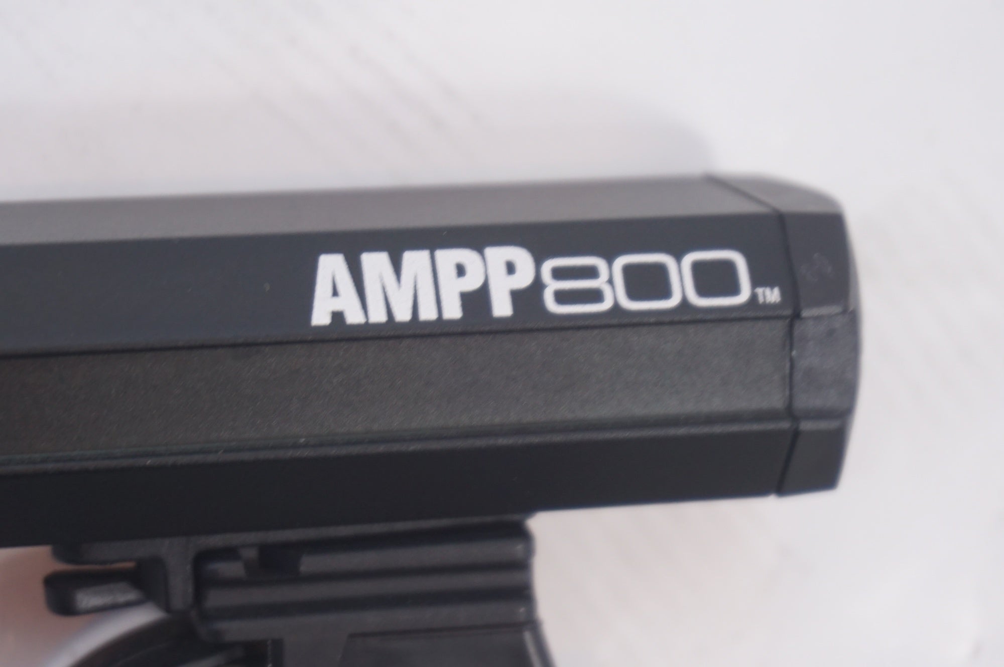 CATEYE 「キャットアイ」 AMPP800 フロントライト / 世田谷店