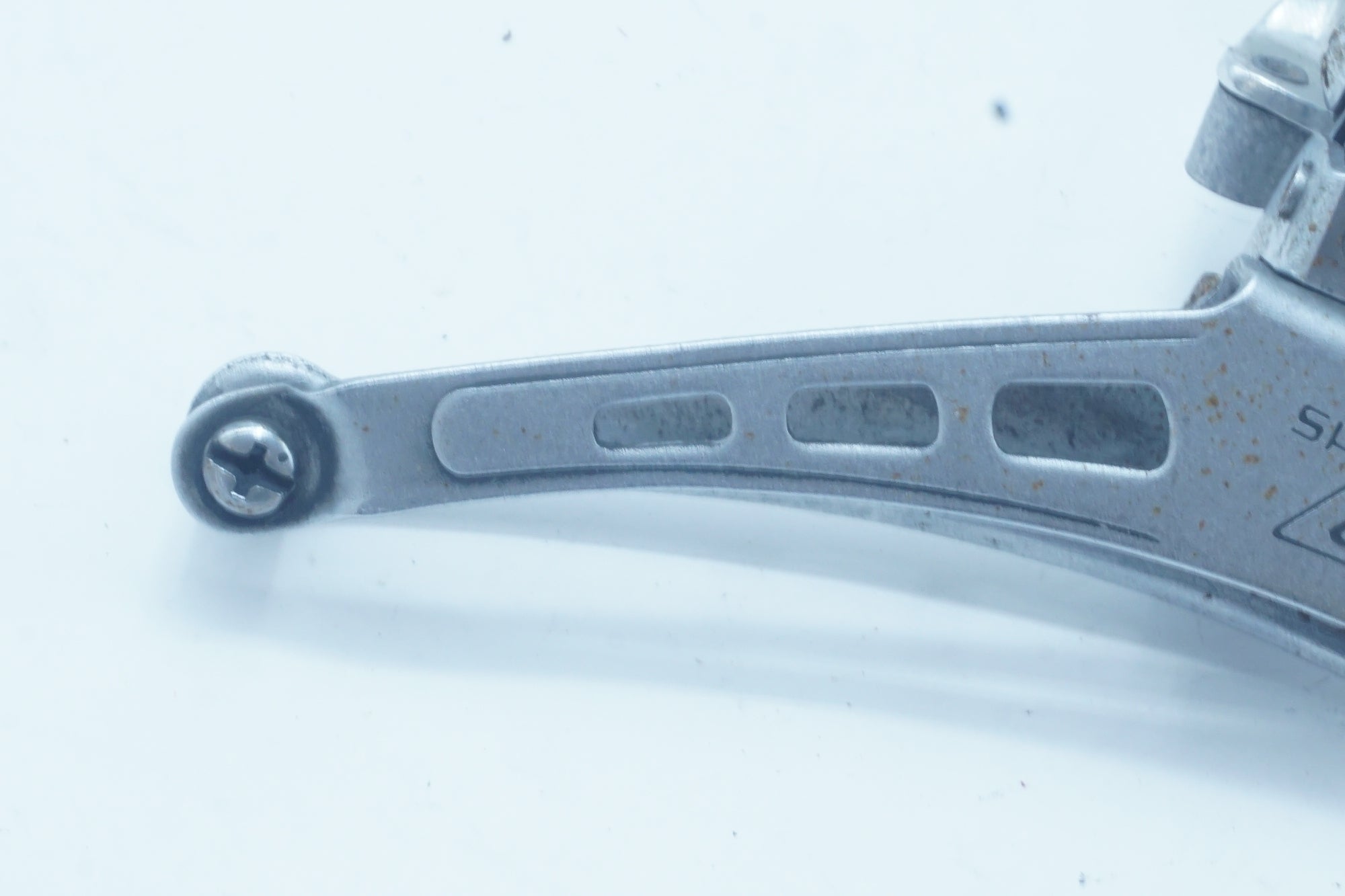 SHIMANO 600 ディレイラー SHIMANO 「シマノ」SHIMANO 600 FD-6100 フロントディレイラー