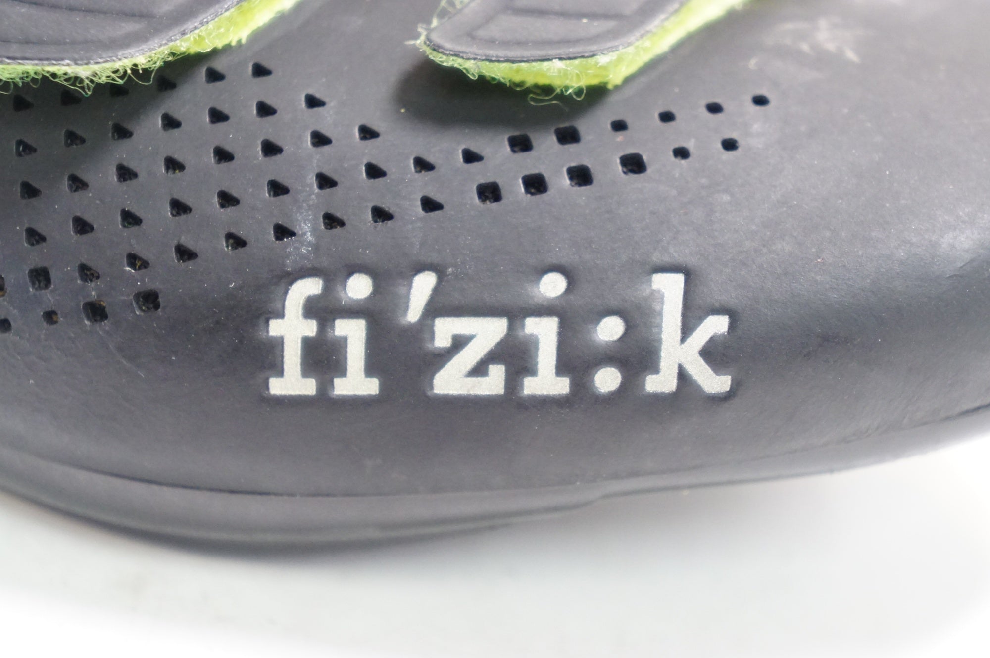 FIZIK 「フィジーク」 R4 シューズ / 熊谷本店