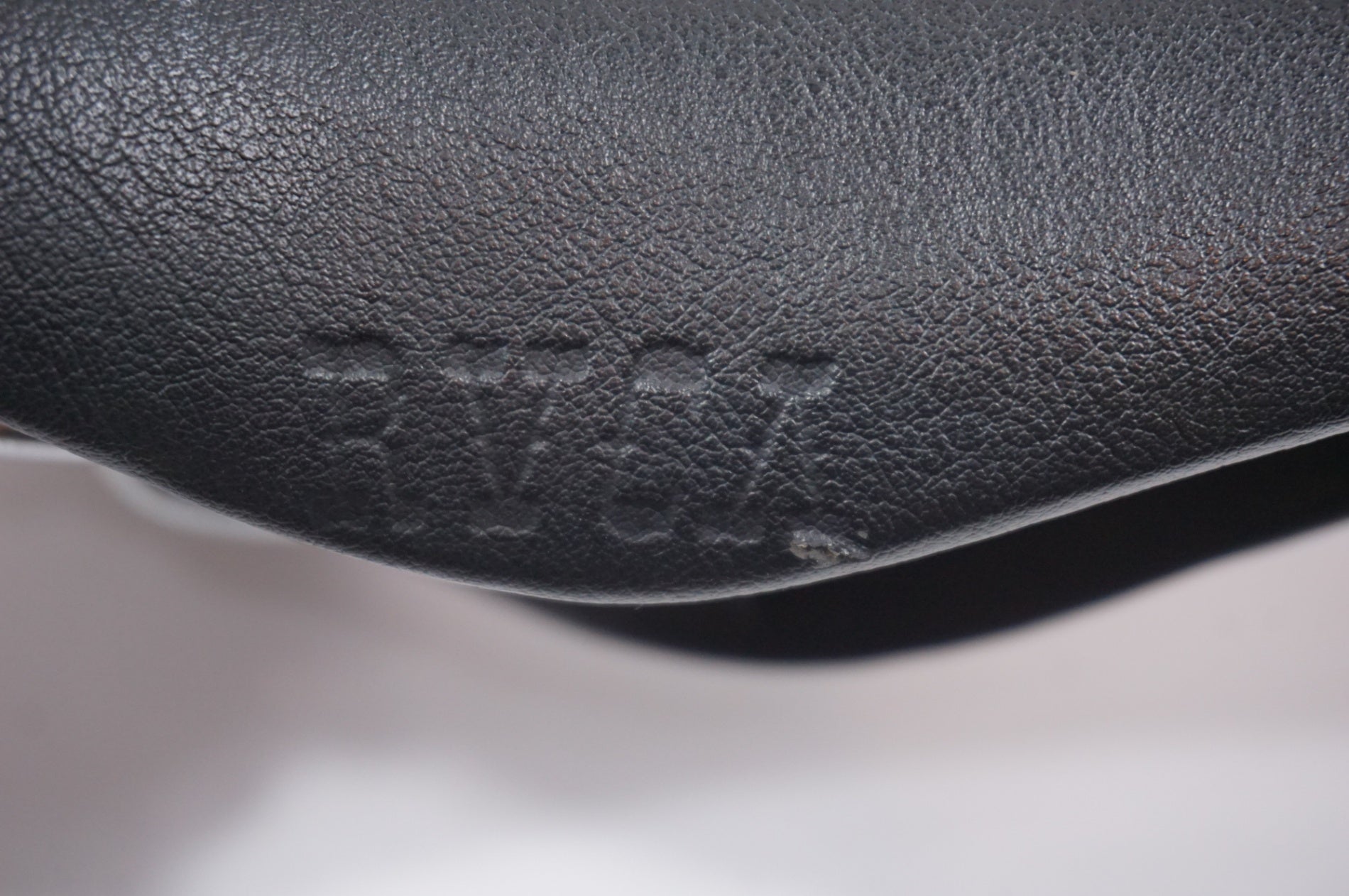 CINELLI 「チネリ」 UNICANITOR SADDLE BARRY MCGEE サドル / 世田谷店
