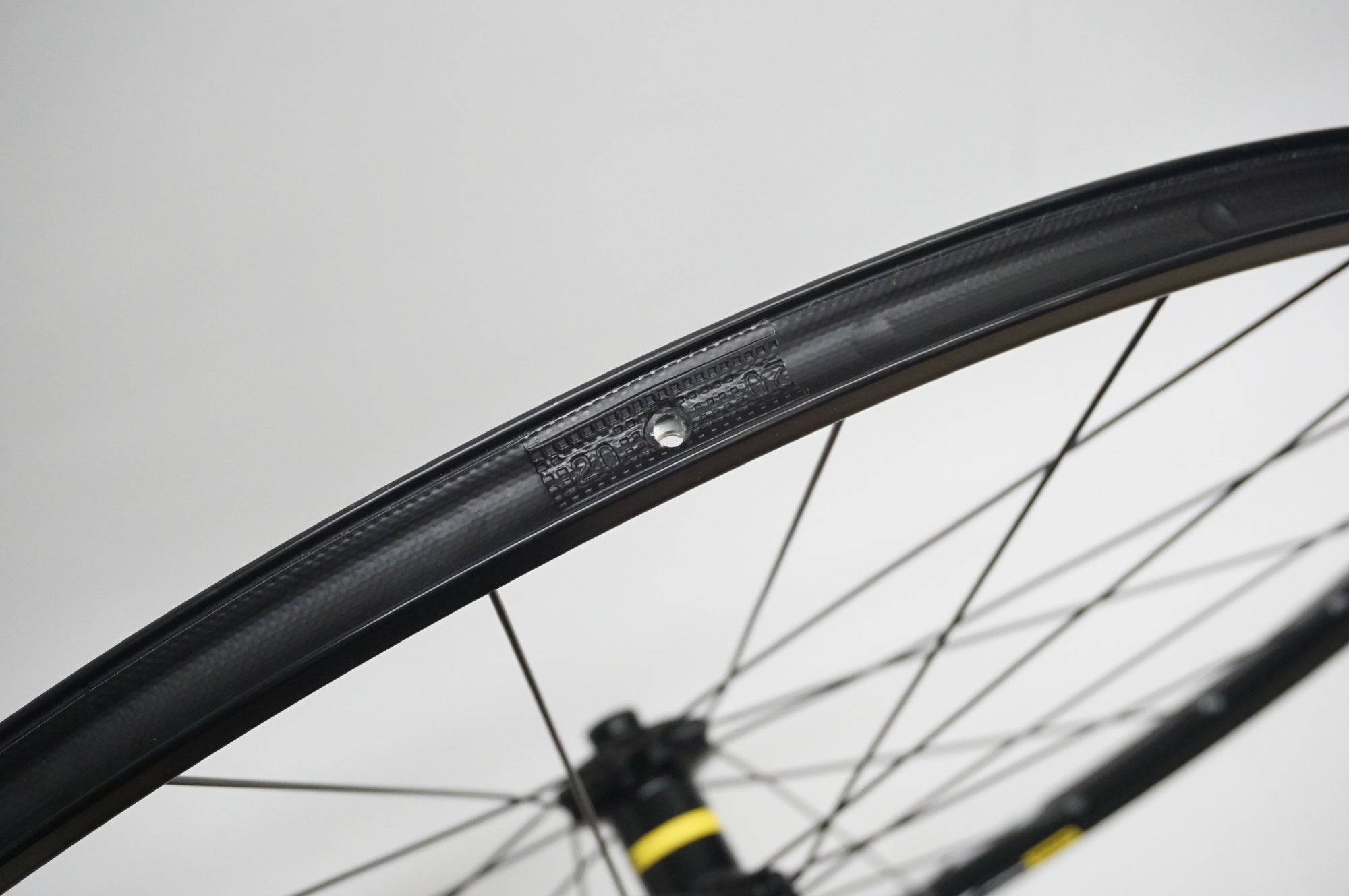 MAVIC 「マヴィック」 AKSIUM DISC シマノ11速 ホイール / 福岡店