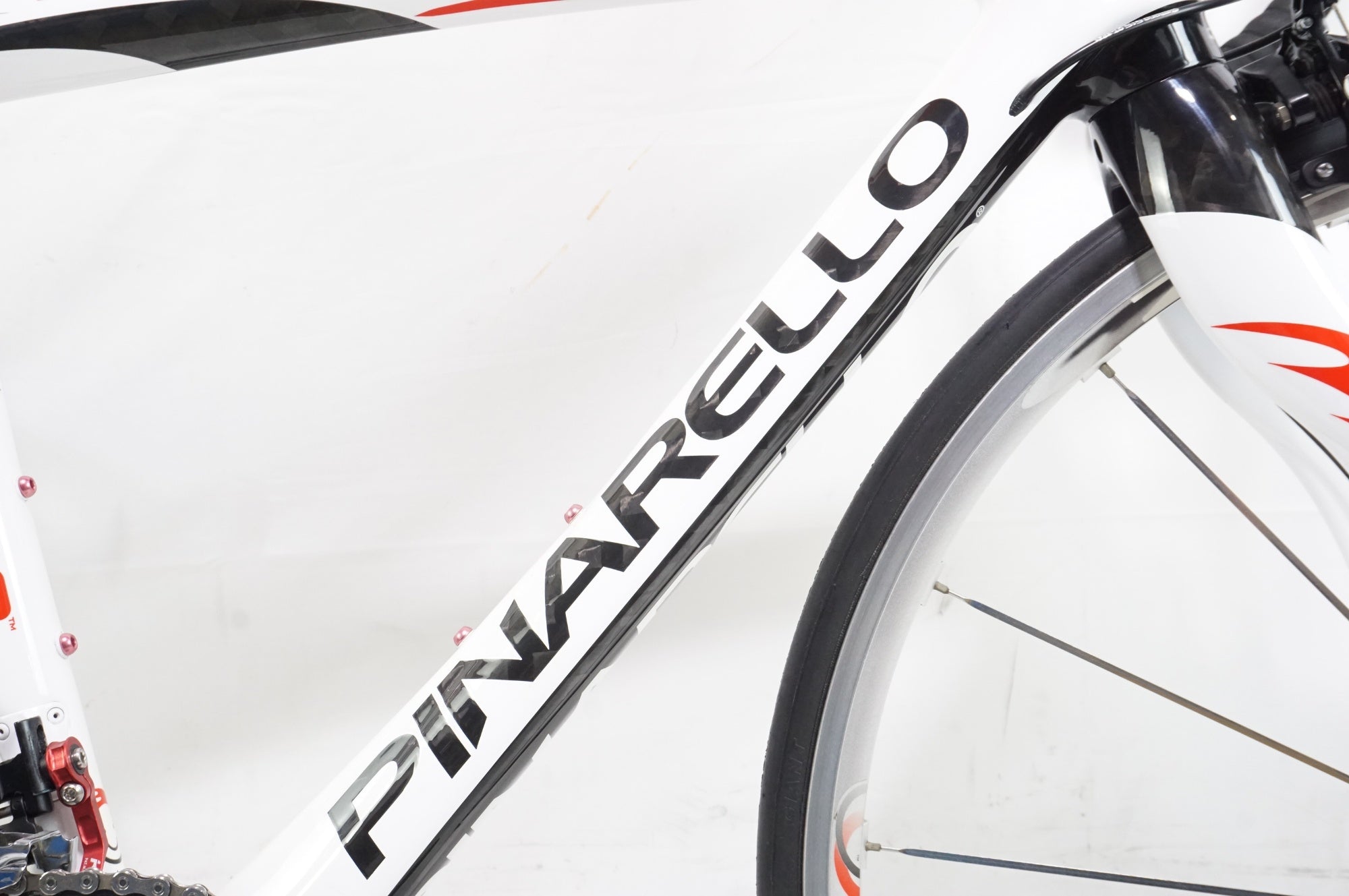 PINARELLO 「ピナレロ」 FP QUATTRO CARBON カスタム 2012年モデル ロードバイク / 中目黒店