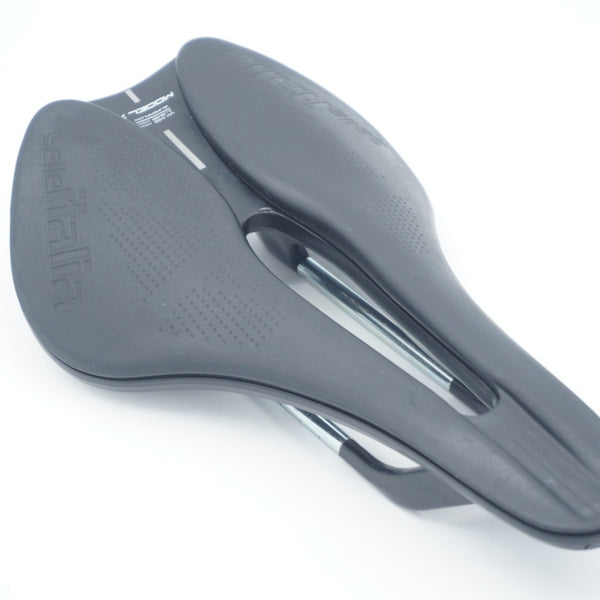 SELLE ITALIA 「セライタリア」 MODEL X BOOST サドル / 滋賀 SELLE ITALIA 「セライタリア」 MODEL X BOOST サドル / 滋賀