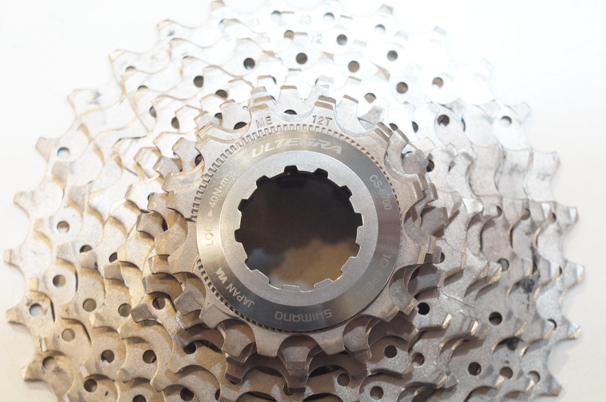 SHIMANO 「シマノ」 ULTEGRA CS-6700 12-30T スプロケット / 浦和