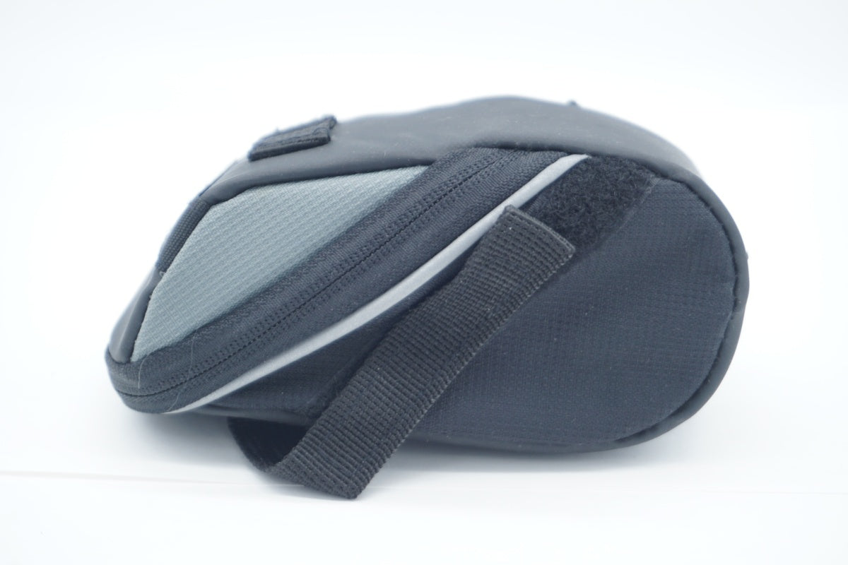 GIANT 「ジャイアント」 サドルバッグ / 京都八幡店