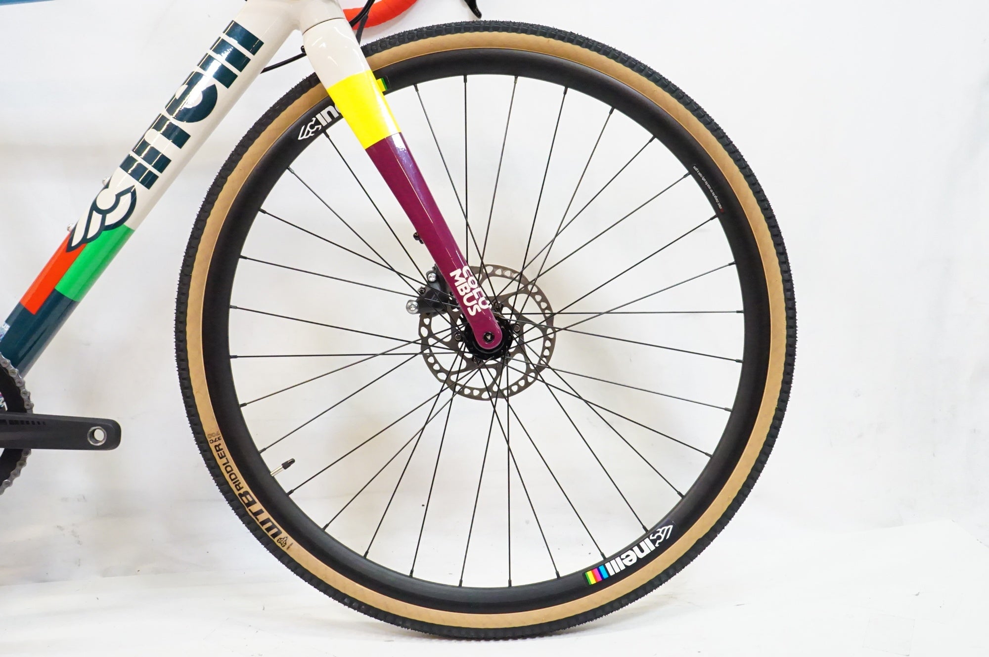 CINELLI 「チネリ」 ZYDECO GRX 2024年モデル グラベルロード