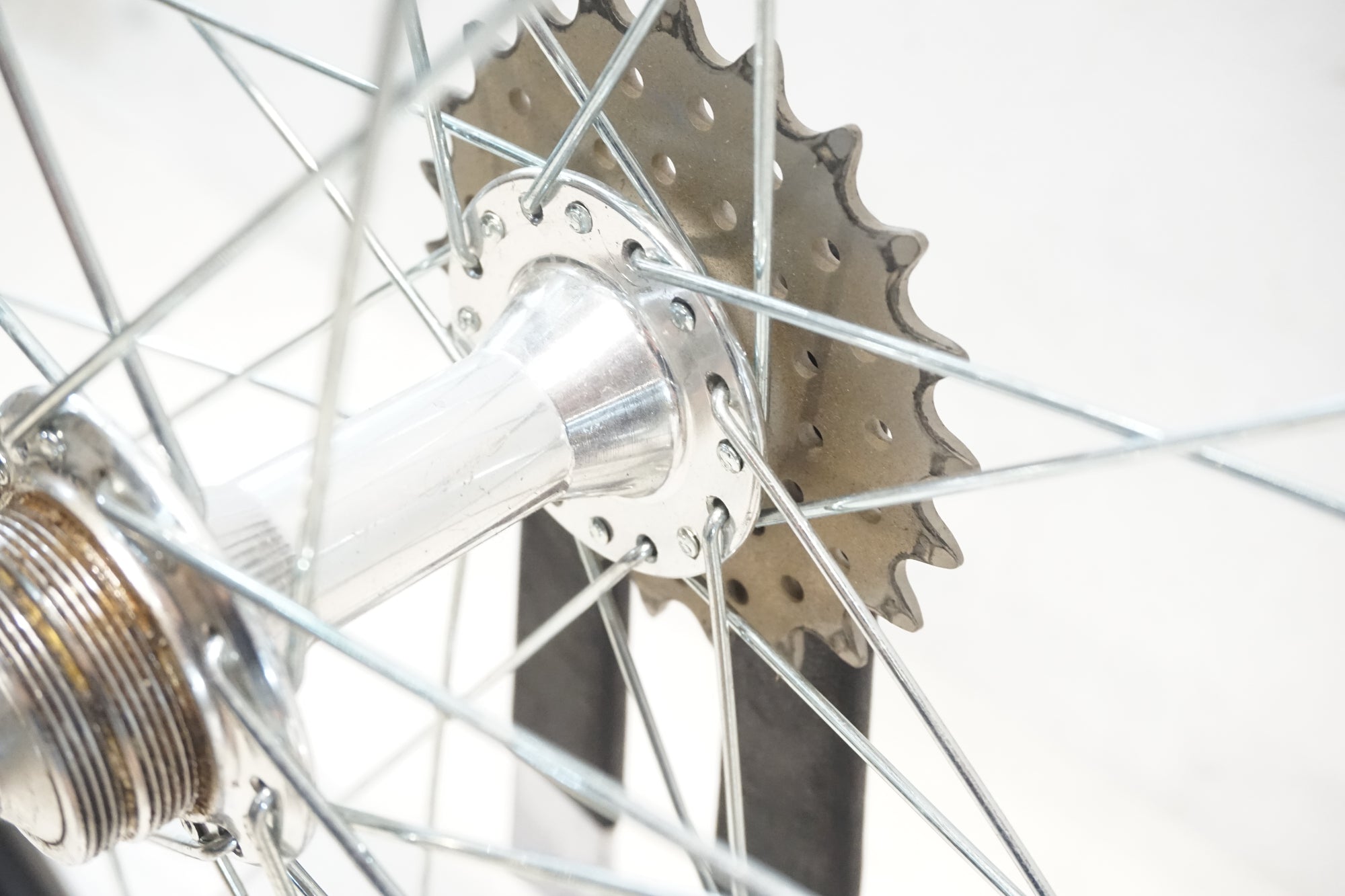 VELOCITY 「ヴェロシティ」 AILERON BLUELUG GRANCOMPE スモールフランジハブ シングル ホイールセット / 横浜戸塚店