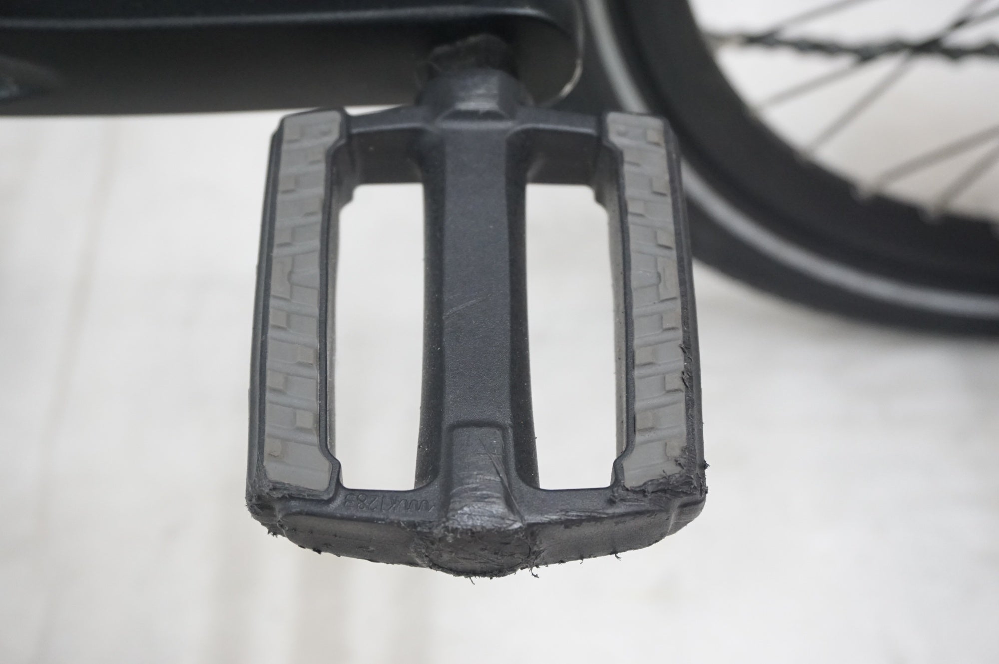 BESV 「ベスビー」 SMALO PX2 2023年モデル 20インチ 電動アシスト自転車 / 福岡アイランドシティ店