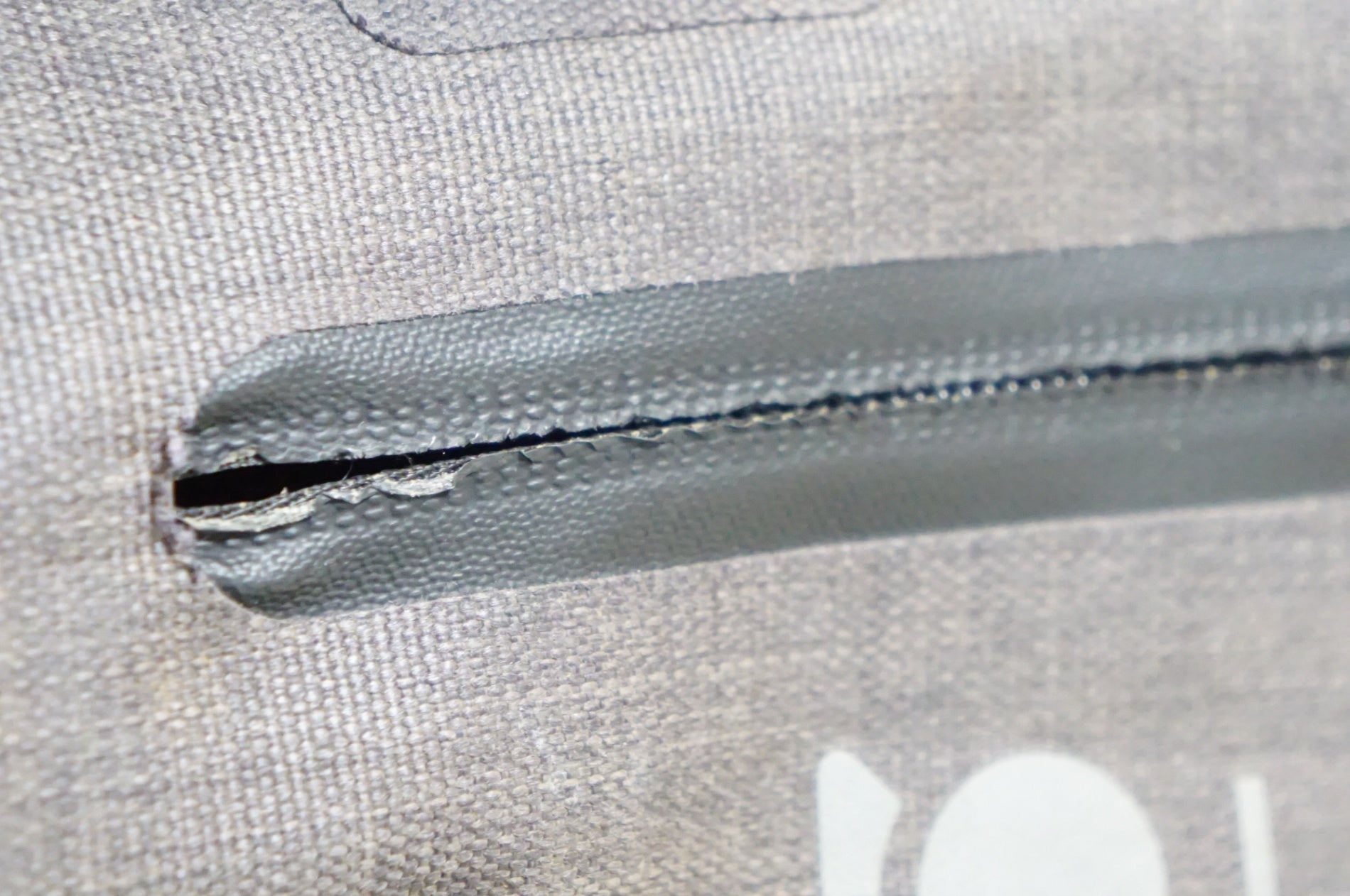 LIBIQ 「リビック」 キャンバス防水 フロントバッグ / 熊谷本店