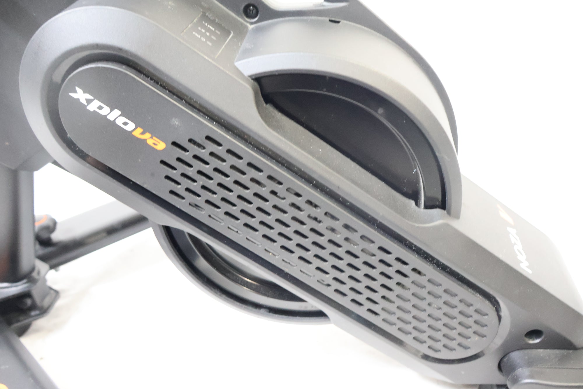 XPLOVA 「エクスプローバ」 NOZA V スマートトレーナー / 高知店