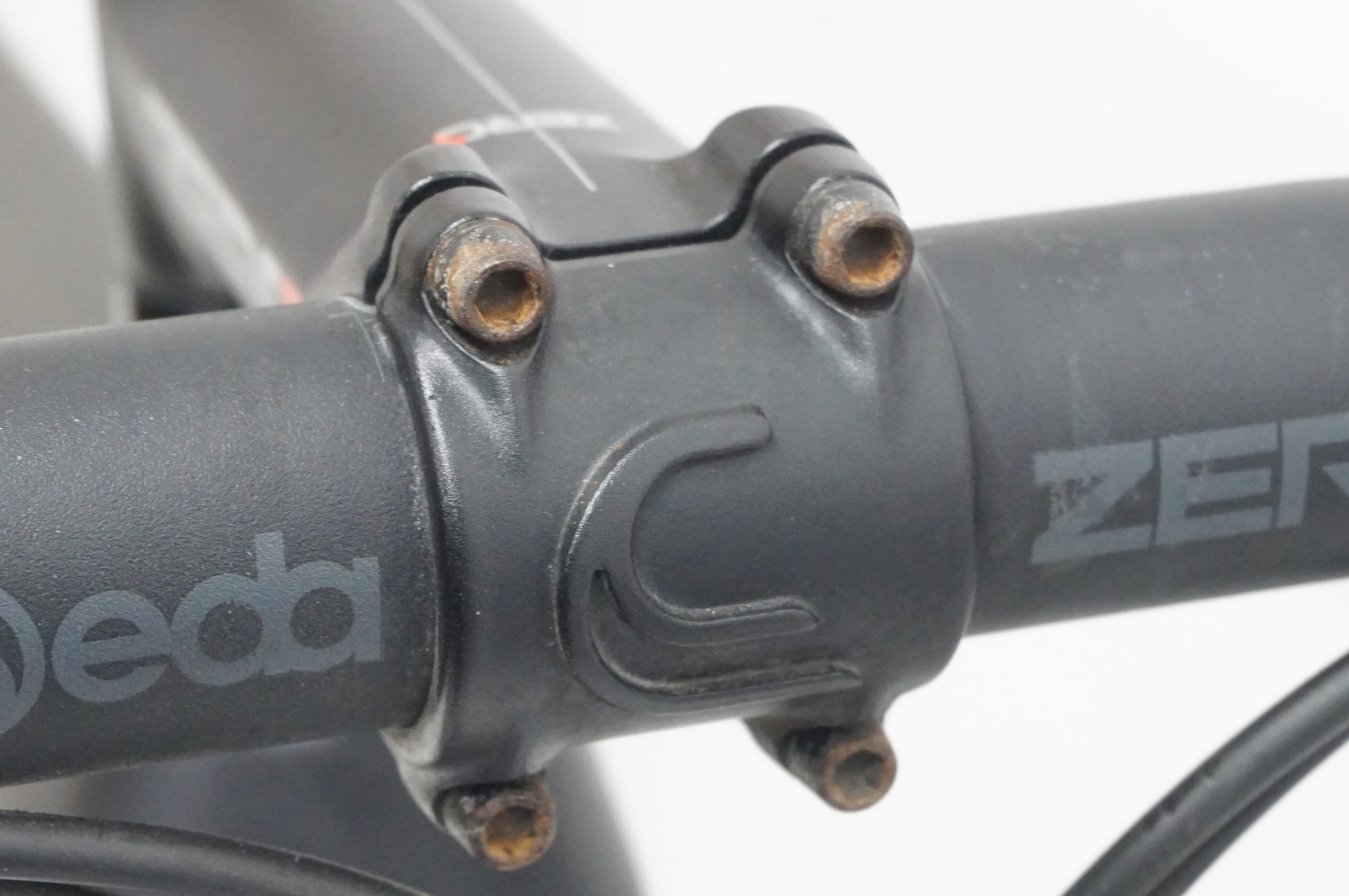 RIBBLE R872 disc カーボンフレーム ロードバイク　完成車 RIBBLE 「リバル」 R872 2017年モデル ロードバイク / 福岡店