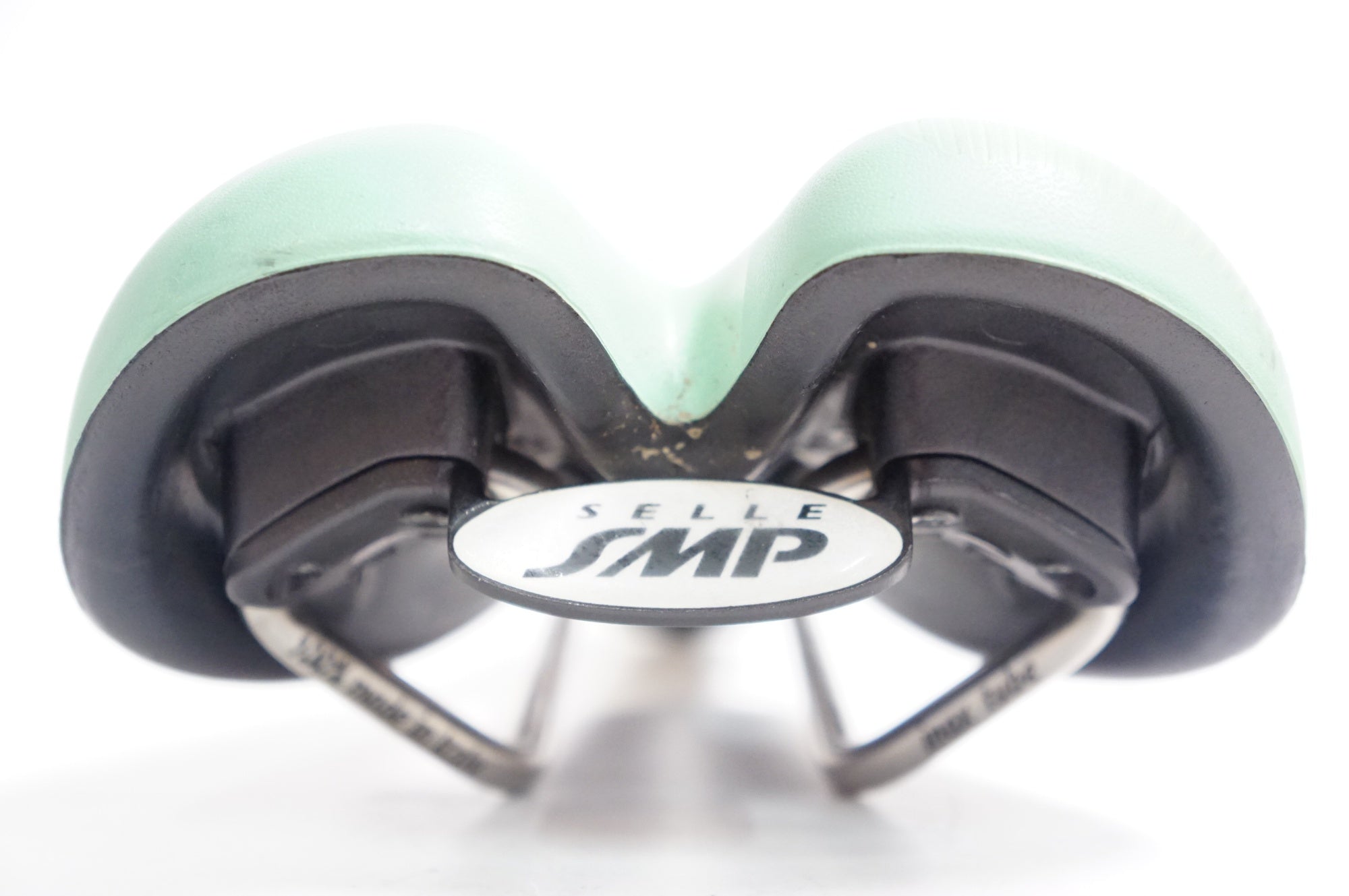 SELLE SMP 「セラエスエムピー」 HYBRID サドル / 熊谷本店