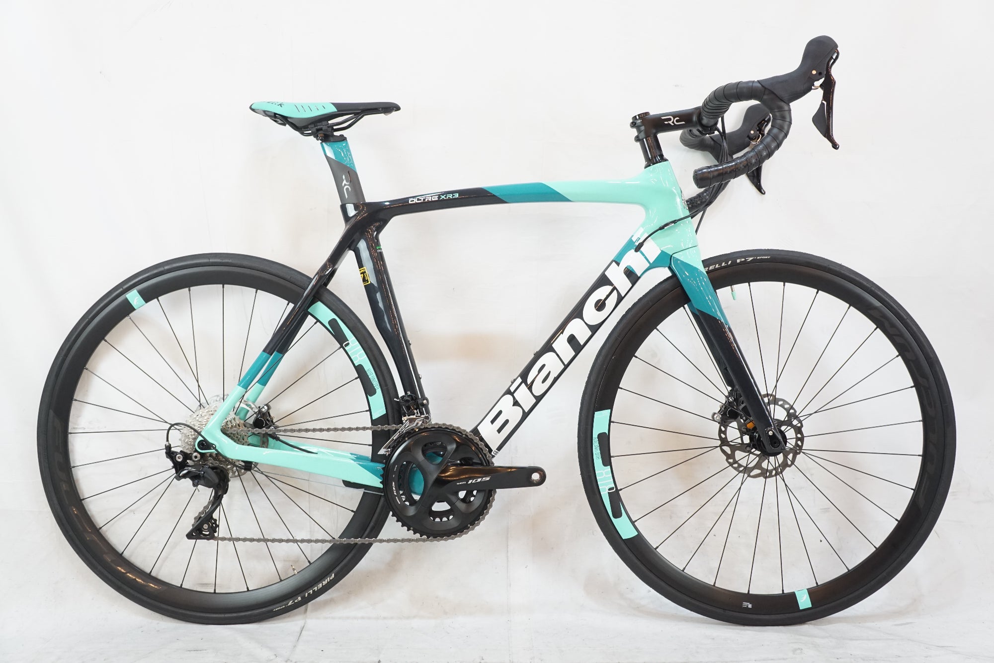 BIANCHI 「ビアンキ」 OLTRE XR3 DISC 105 2022年モデル ロードバイク / バイチャリ浦和ベース
