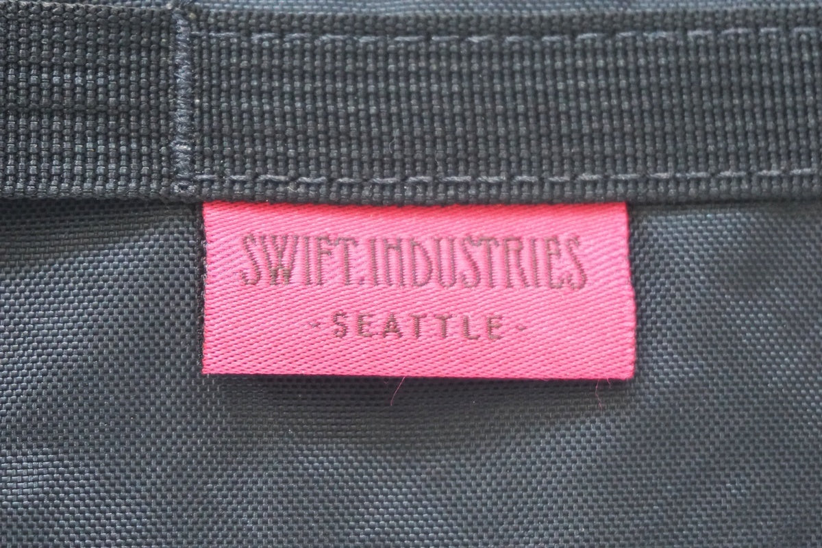 SWIFT INDUSTRIES 「スイフトインダストリーズ」 フロントバッグ / 大阪美原北インター店