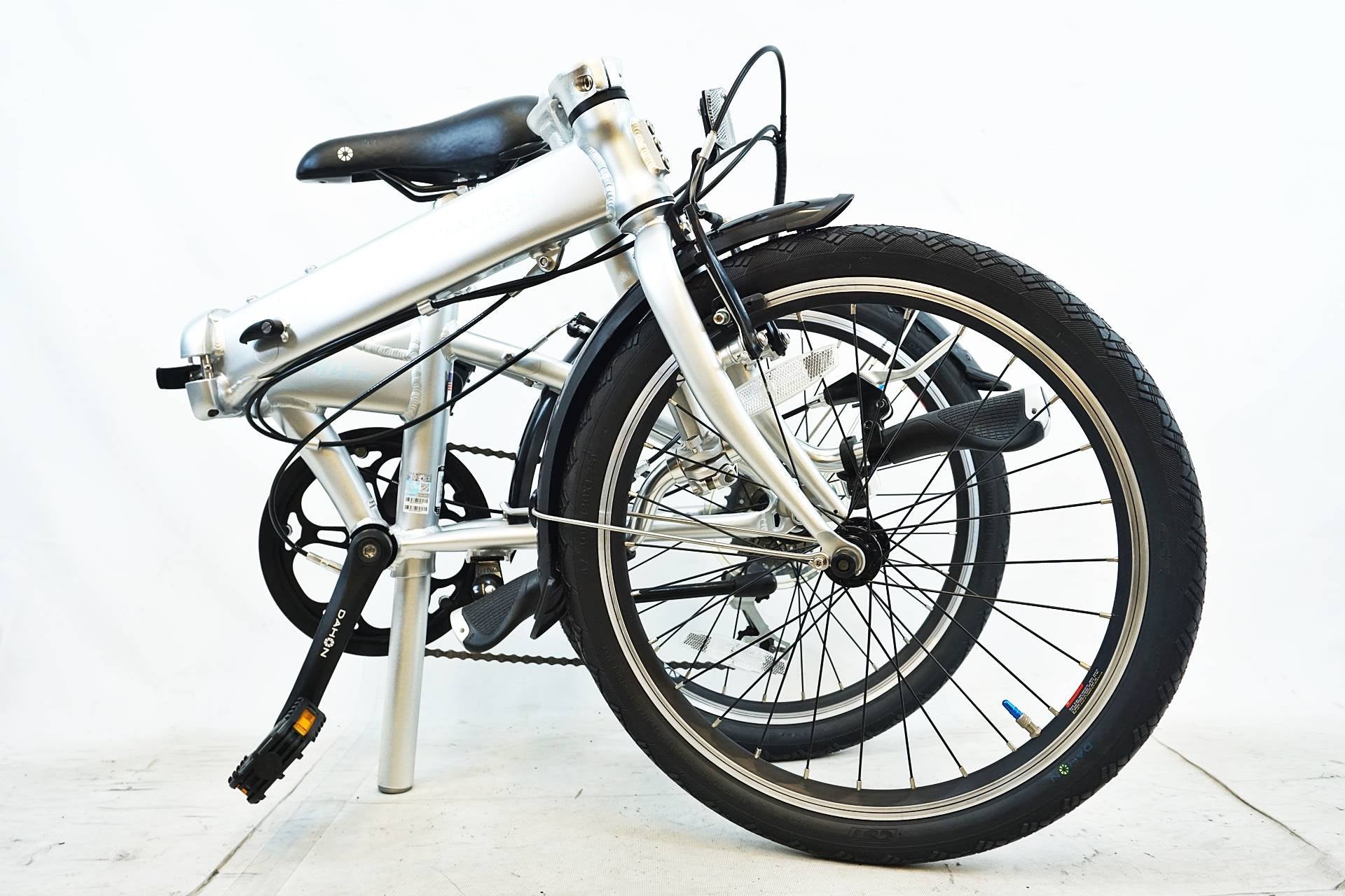 Dahon　ダホン折りたたみ自転車　GIANT　SHIMANO　Bianchi 新入荷車体】DAHONの新作モデル、折り畳める電動アシスト自転車