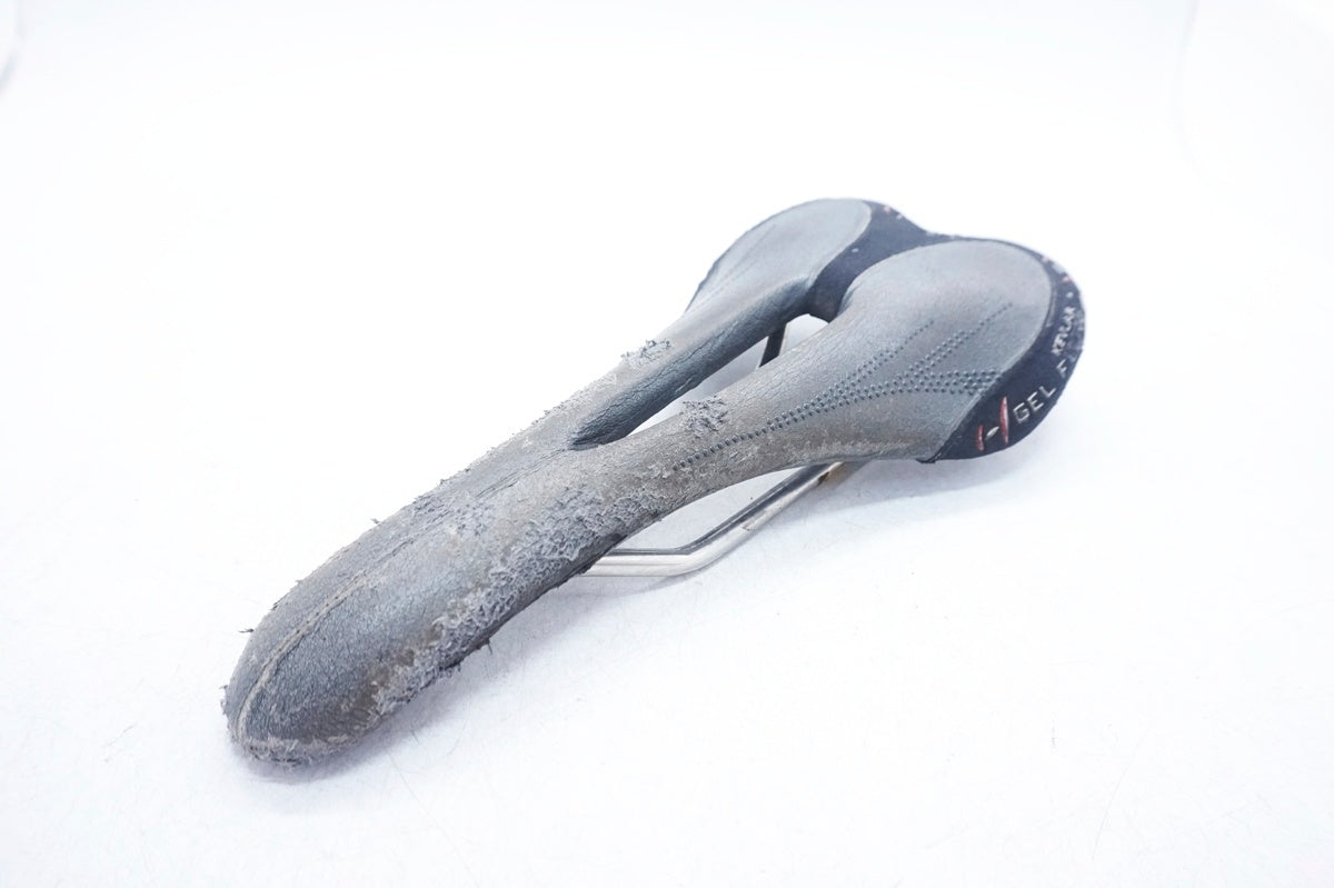 SELLE ITALIA 「セライタリア」 FLITE KEVLAR サドル / 大阪門真店