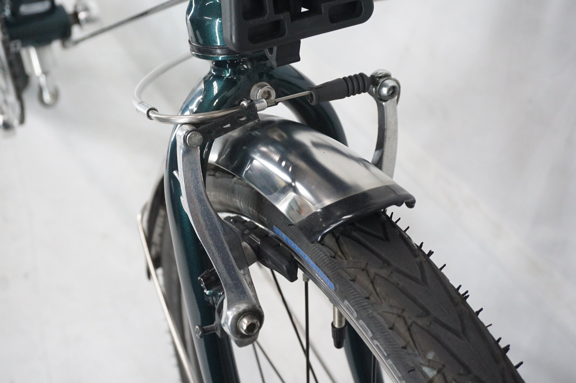DAHON 「ダホン」 BOARDWALK D7 2025年モデル 20インチ 折りたたみ