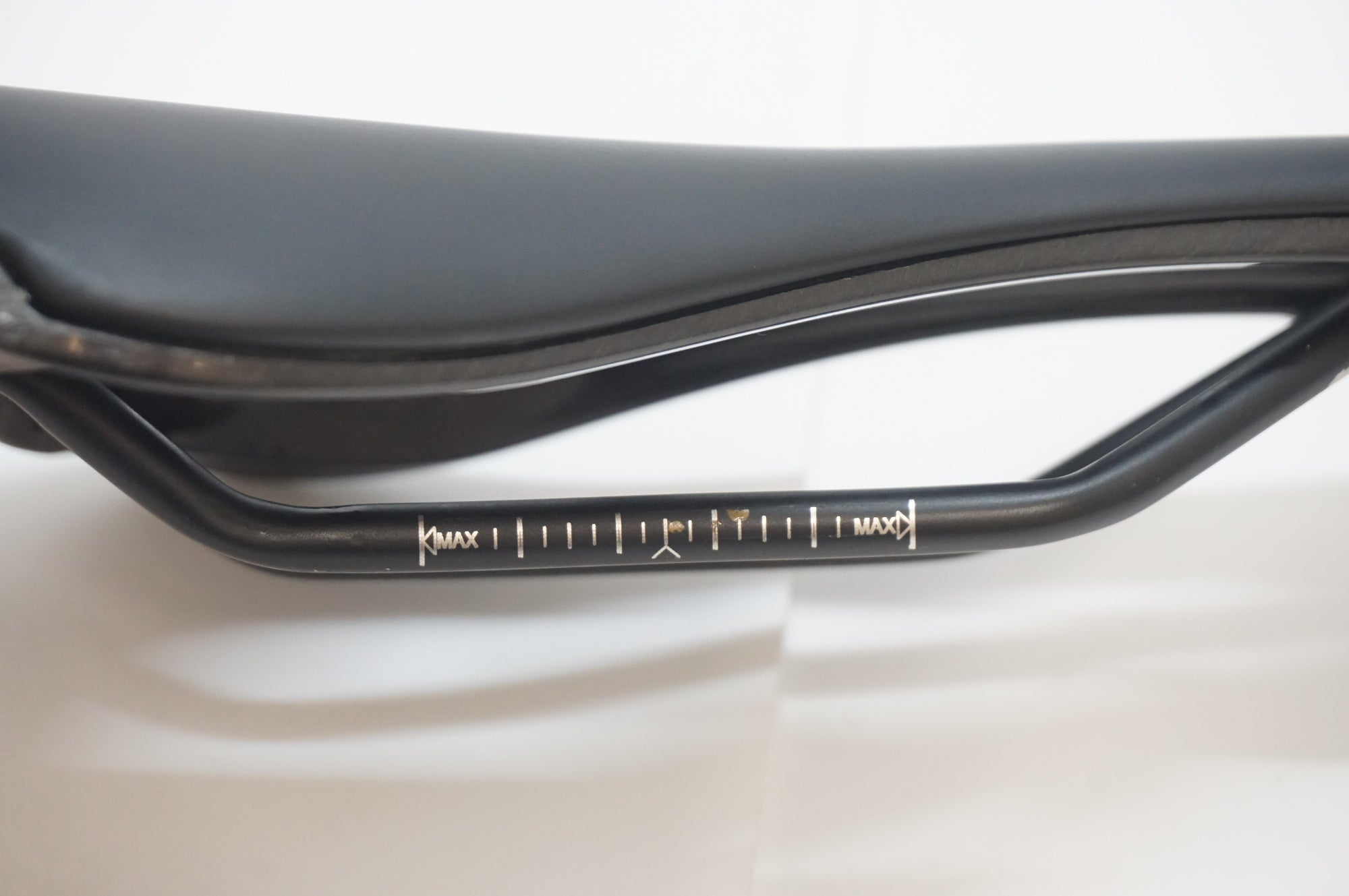 SHIMANO 「シマノ」 PRO STEALTH サドル / 福岡店