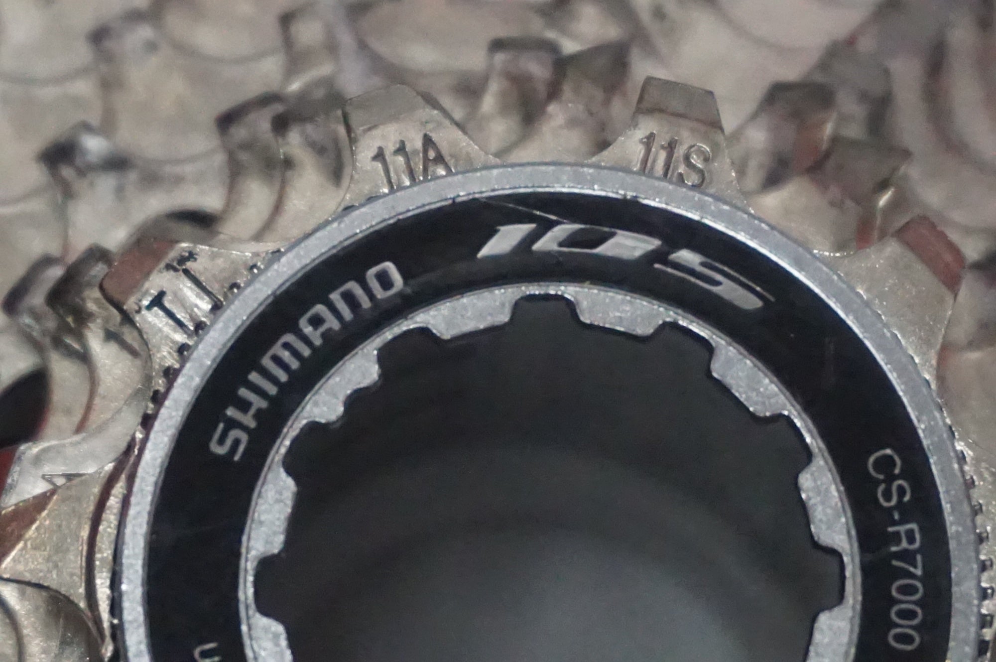 SHIMANO 「シマノ」 105 CS-R7000 11-32T スプロケット / 福岡店 SHIMANO 「シマノ」 105 CS-R7000 11-32T スプロケット / 福岡店