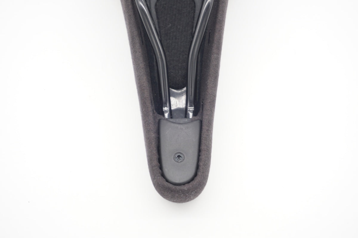 VELO 「ベロ」 サドル / 滋賀大津店