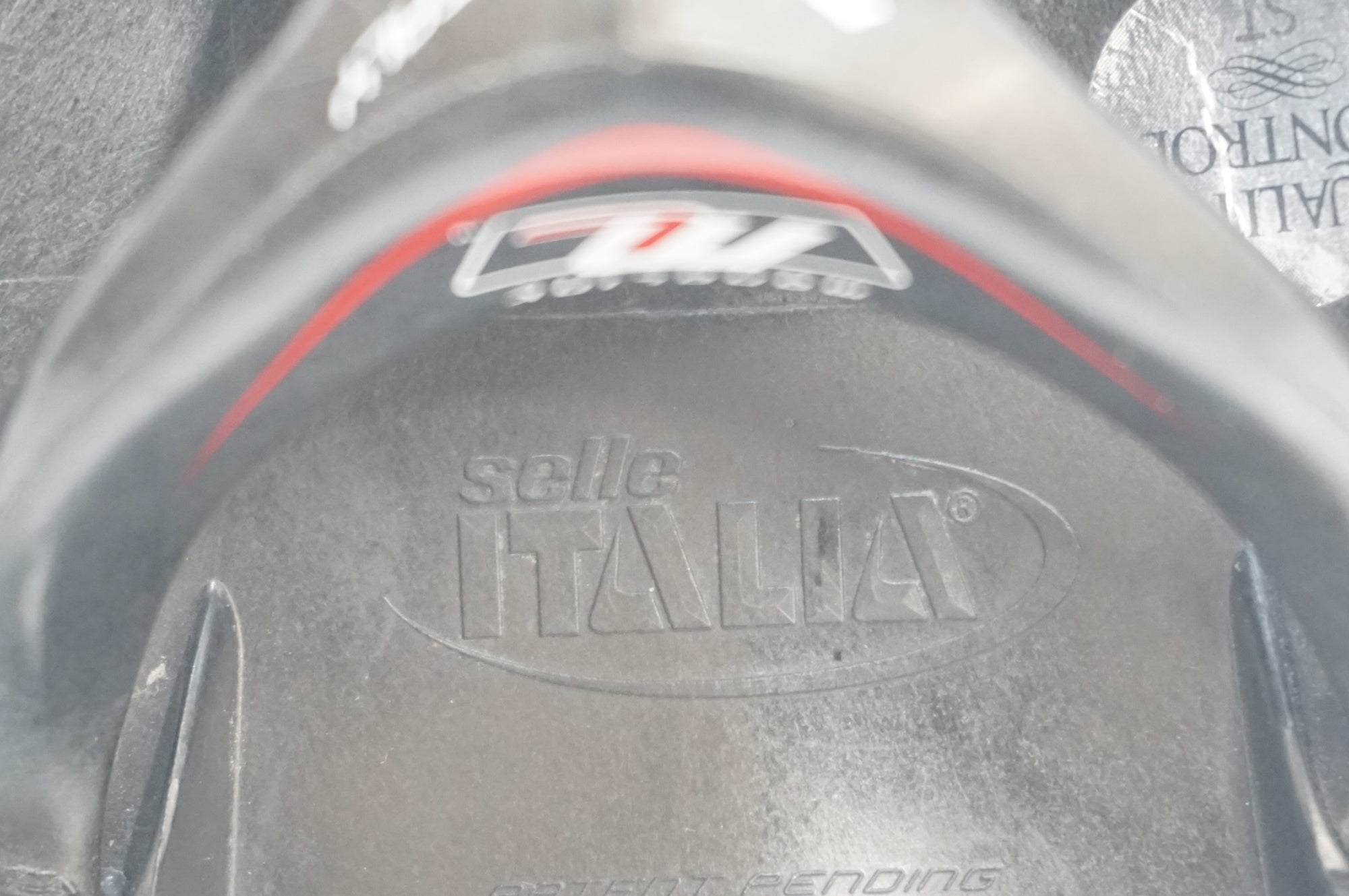 SELLE ITARIA 「セライタリア」 SLR MONOLINK サドル / 福岡店