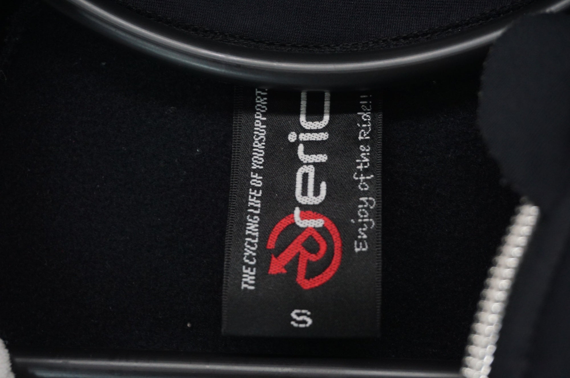 RERIC 「レリック」 Sサイズ 長袖ジャージ / 阪急塚口店