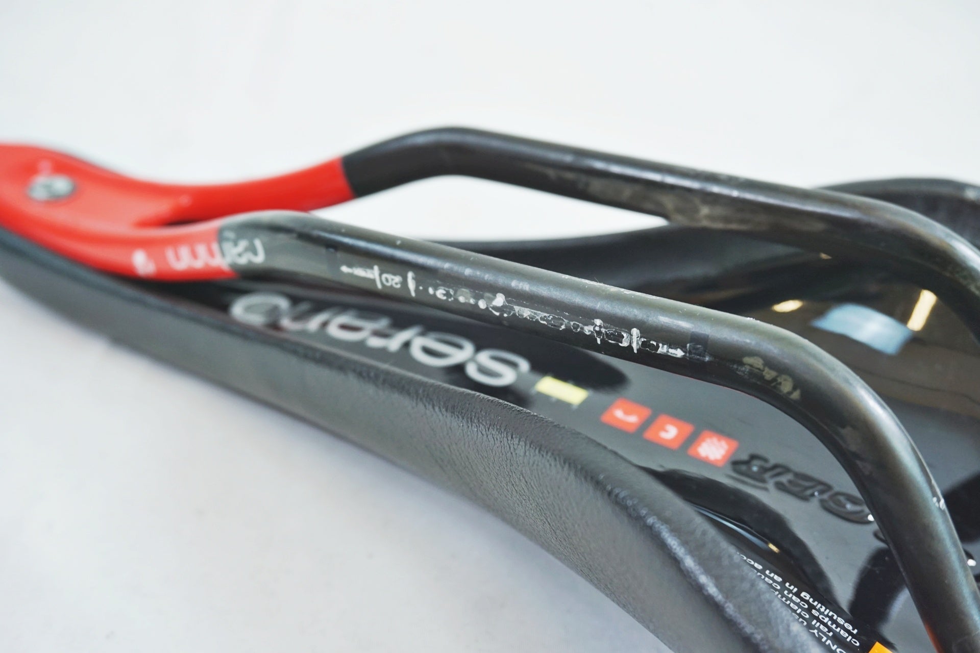 BONTRAGER 「ボントレガー」 SERANO RXL サドル / 有明ガーデン店