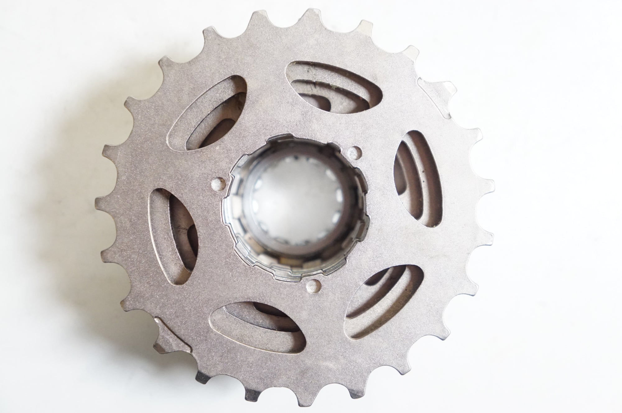 SHIMANO 「シマノ」 DURA-ACE CS-7401 13-23T スプロケット / 熊谷本店