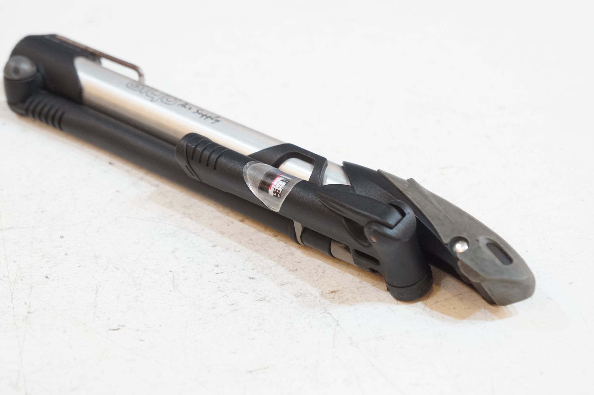 GIYO 「ジーヨ」 AIR SURRLY ミニフロアポンプ 携帯ポンプ / バイチャリ浦和ベース