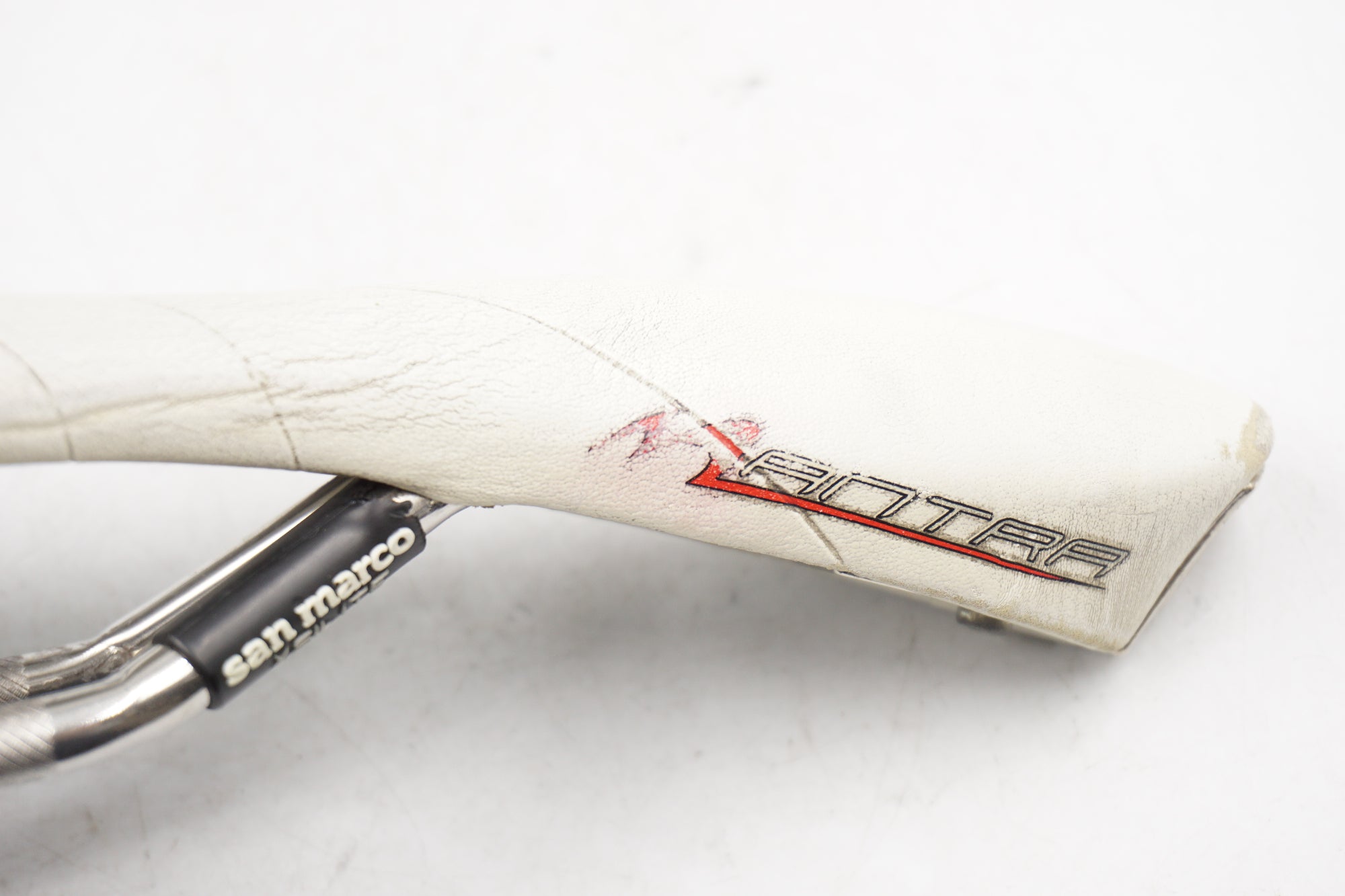 SELLE SAN MARCO 「セラサンマルコ」 MANTRA X S LITE サドル / 奈良店