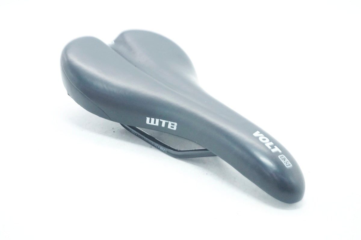 WTB 「ダブルティービー」 VOLT 135 サドル / 大阪門真店