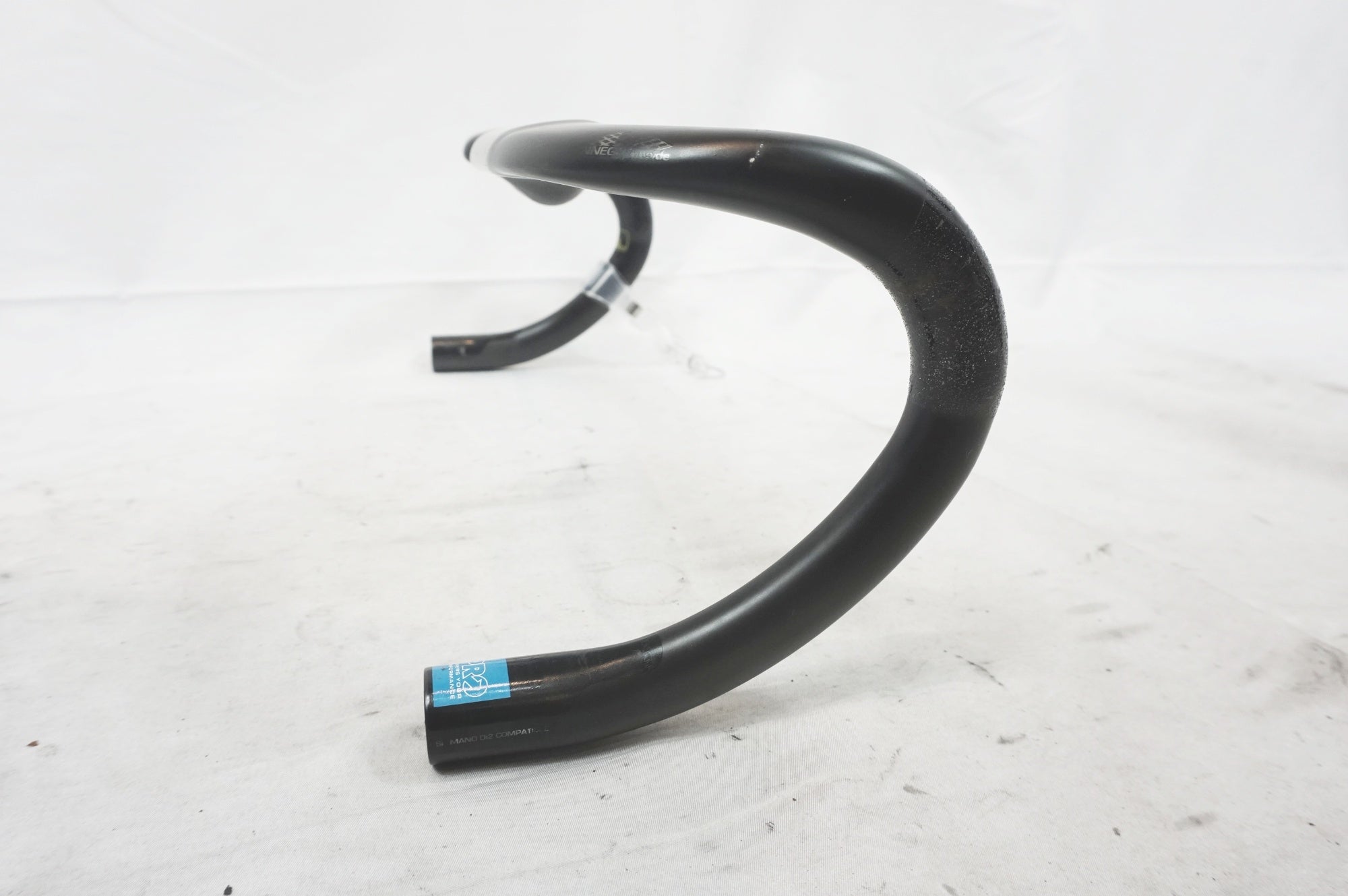 SHIMANO 「シマノ」 PRO VIBE AERO CARBON φ31.8 400mm ドロップハンドル / バイチャリ世田谷店